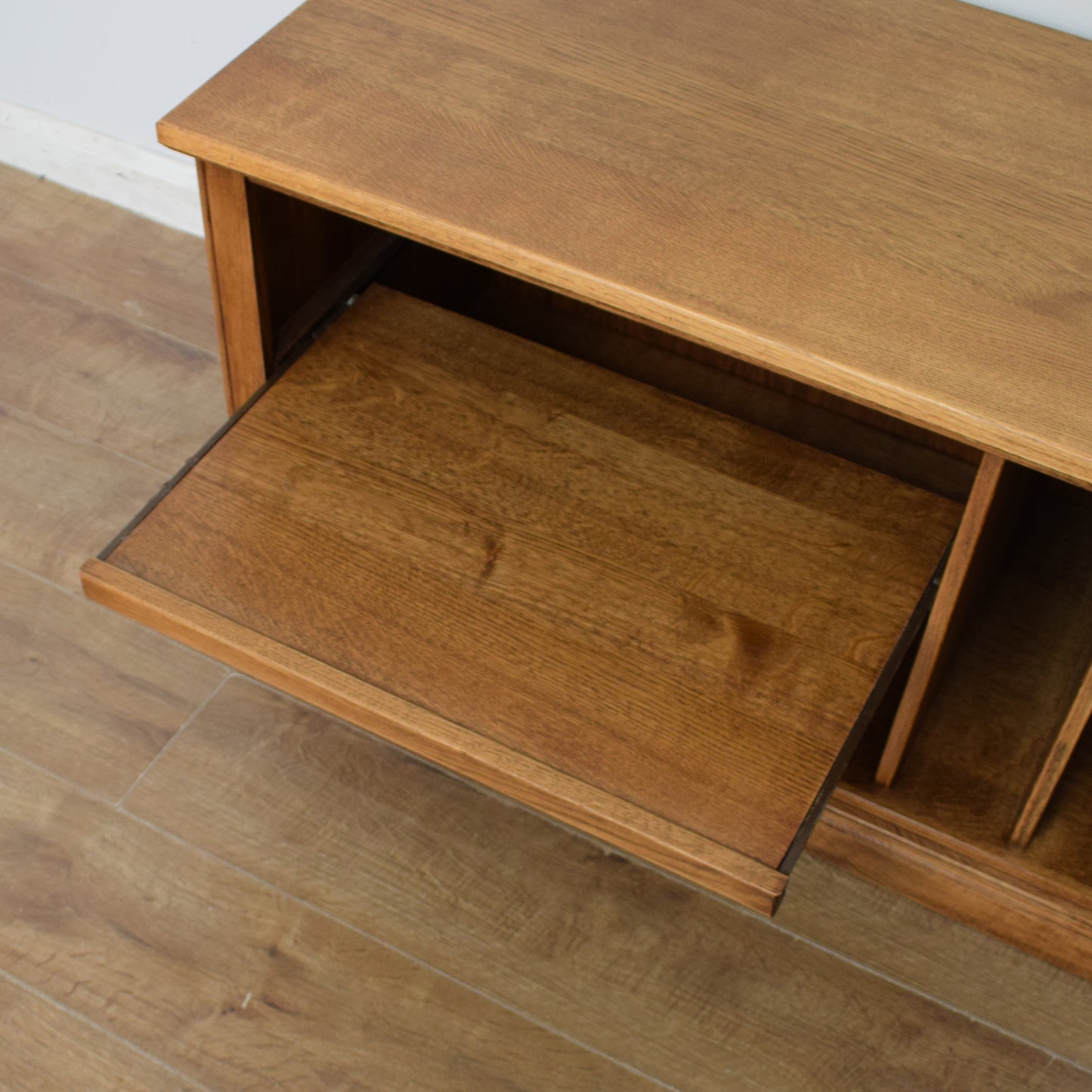 Oak TV Cabinet
