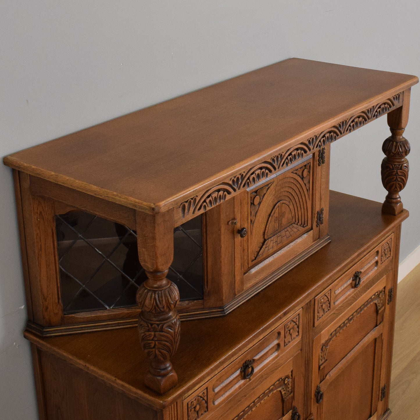 Court Cabinet