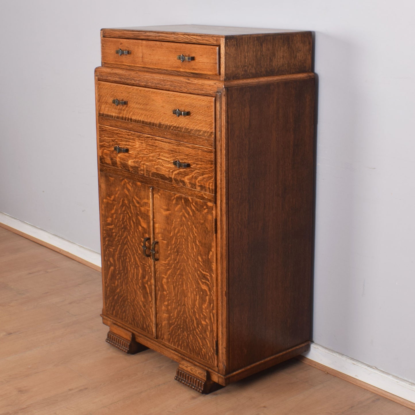 Oak Art-Deco Tallboy