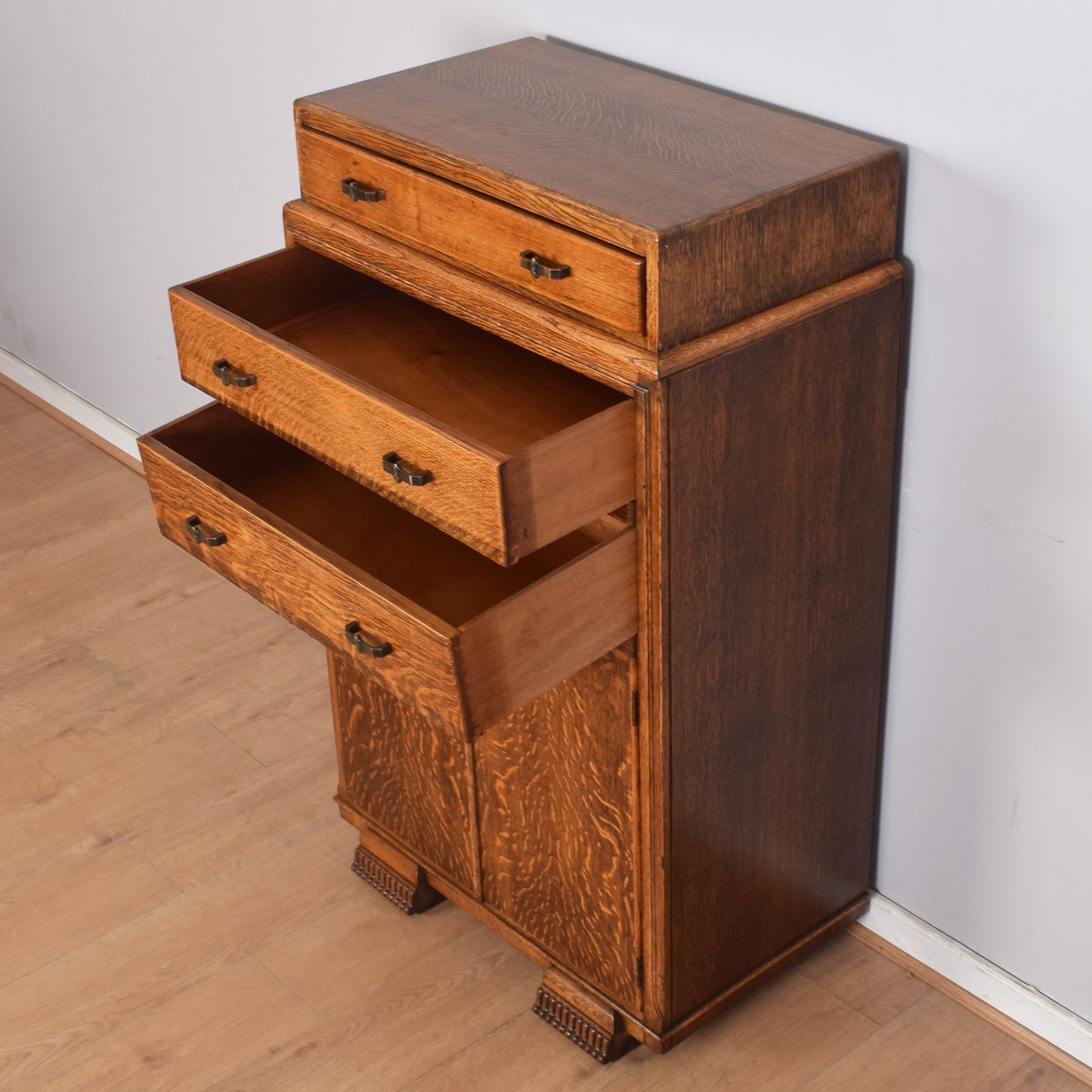 Oak Art-Deco Tallboy