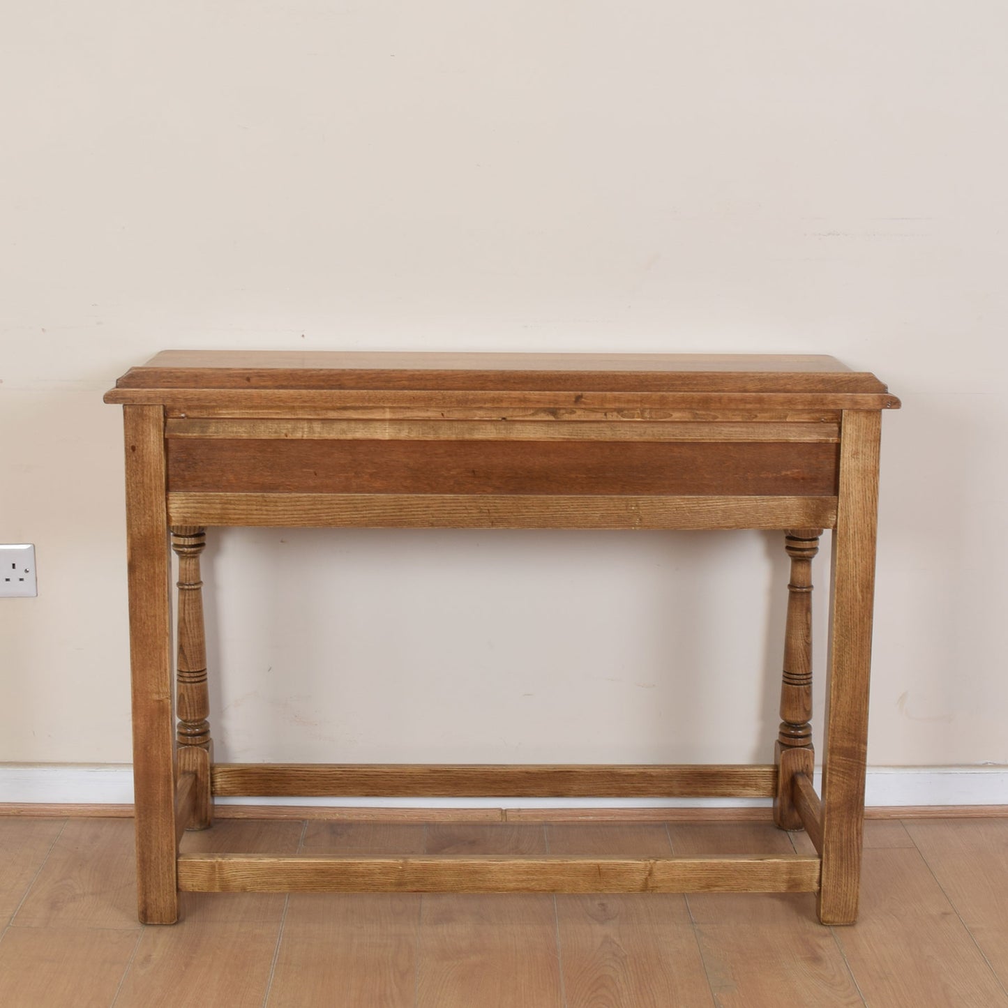 Old Charm Console Table
