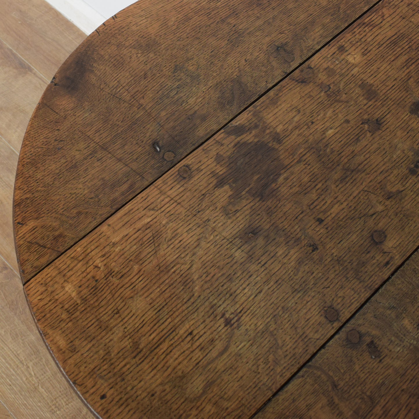 Tilt-Top Side Table