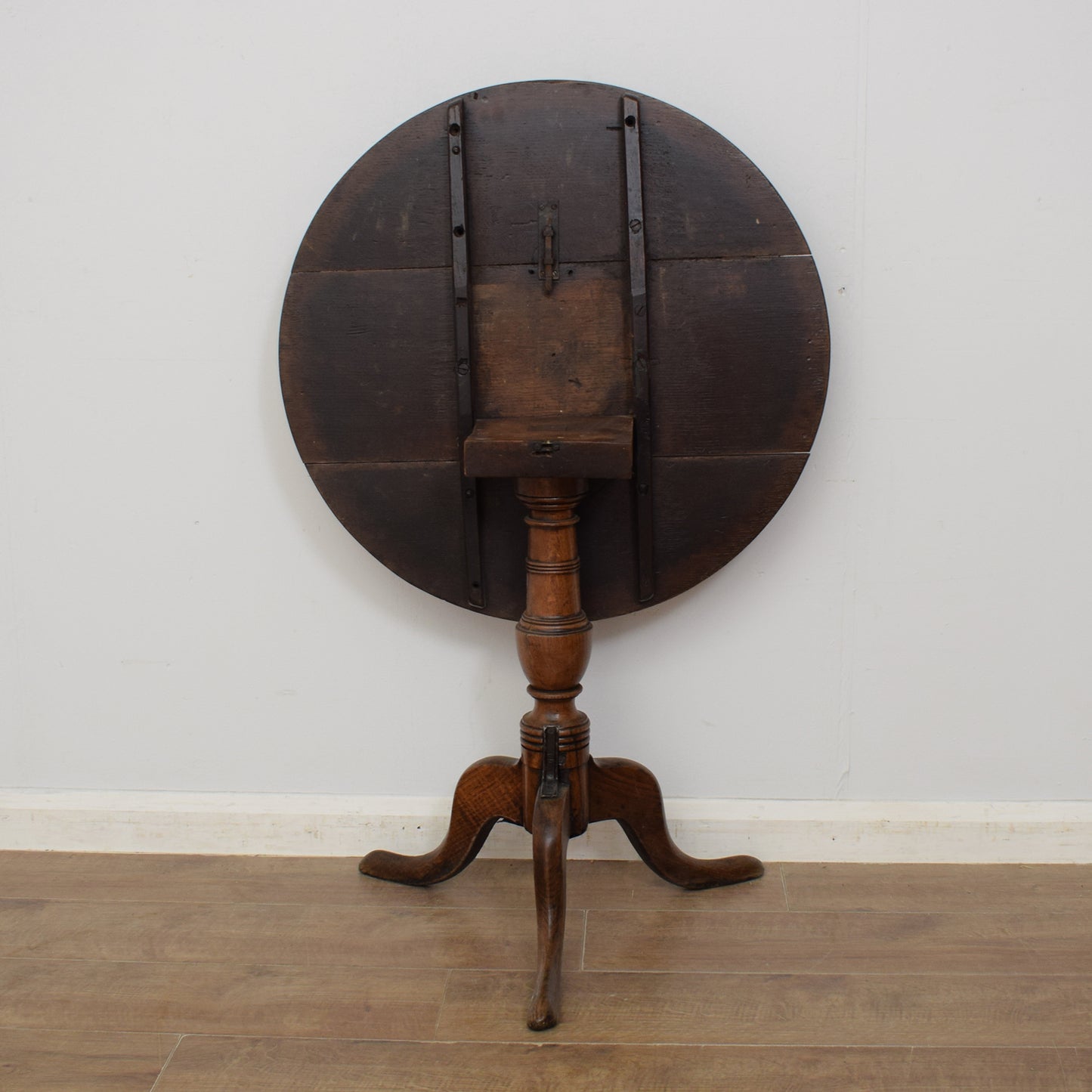Tilt-Top Side Table