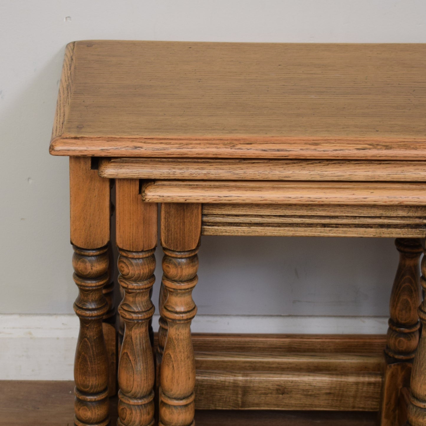 Solid Oak Bevan Funnell Nest Of Tables