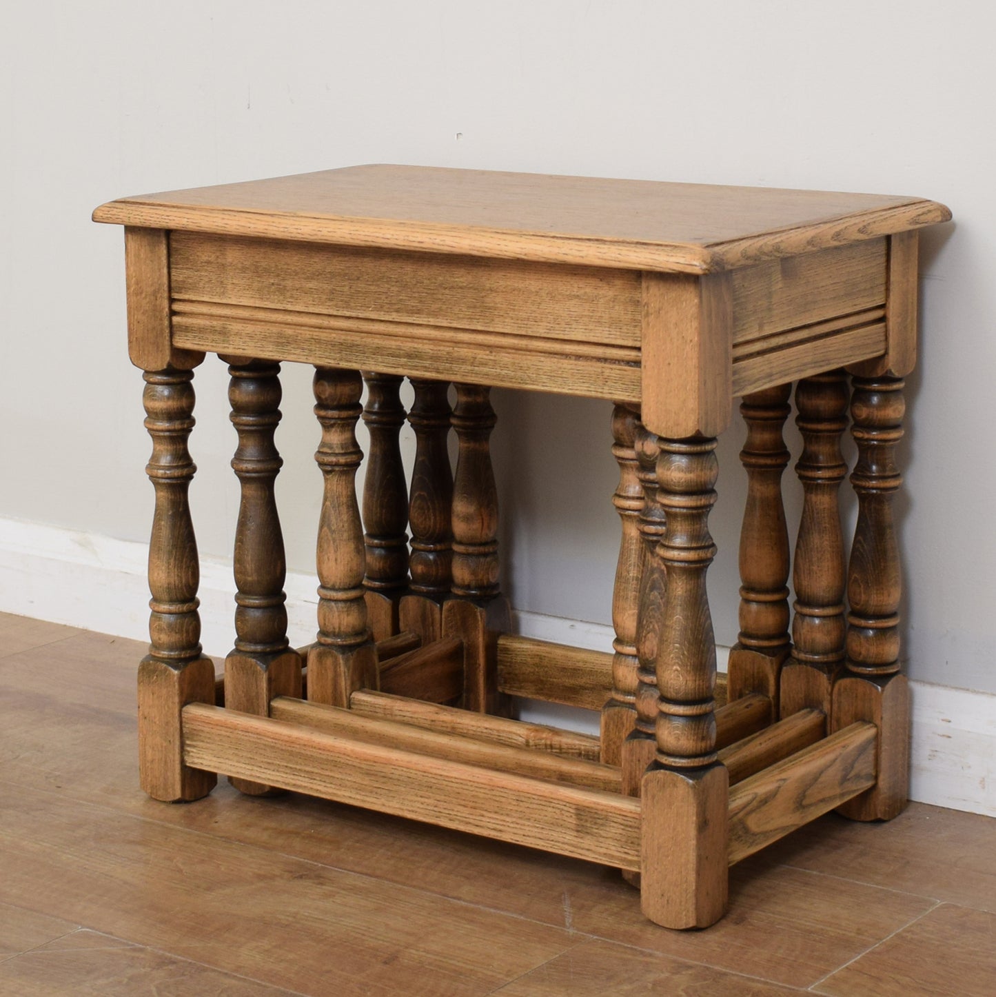 Solid Oak Bevan Funnell Nest Of Tables