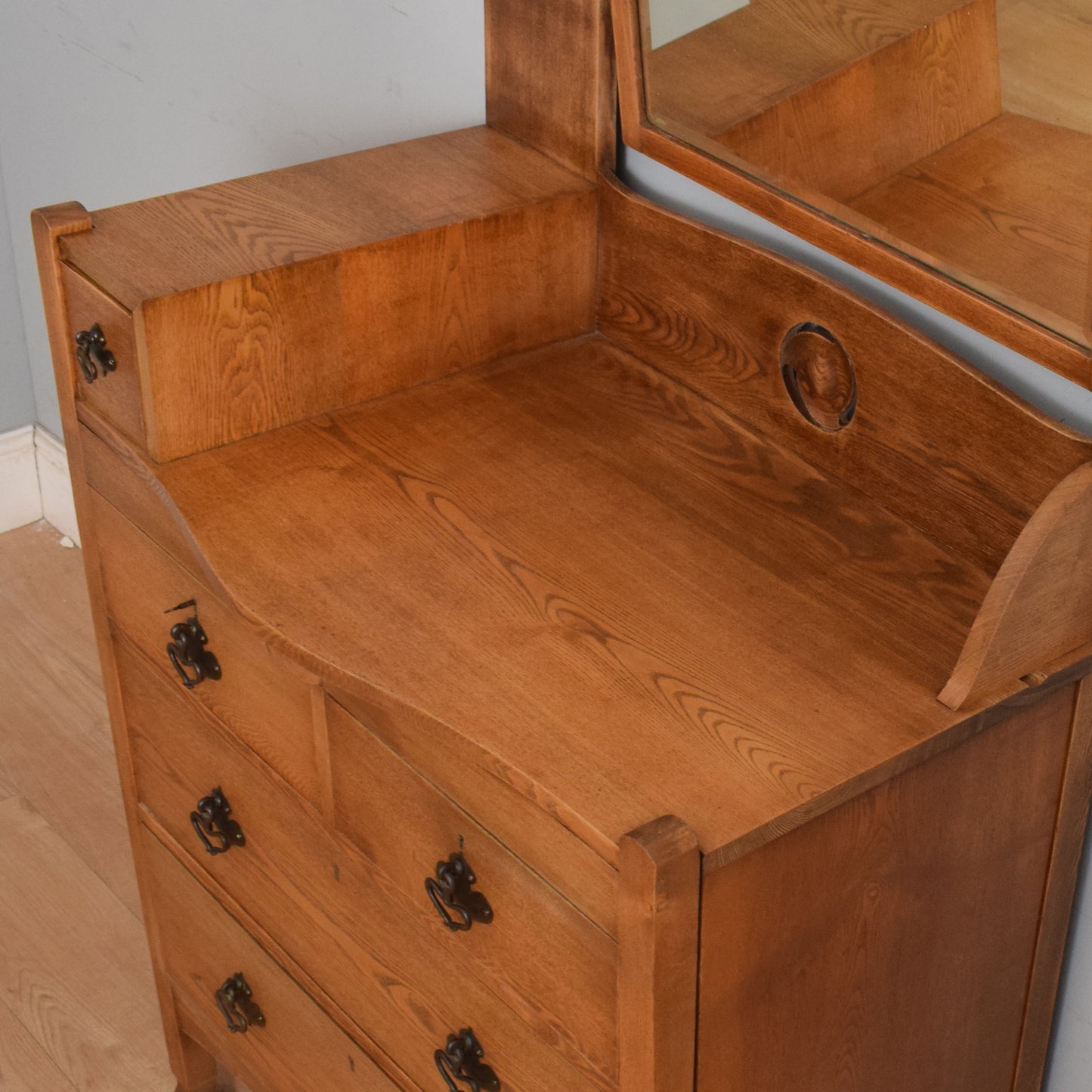 Arts and Crafts Dressing Table