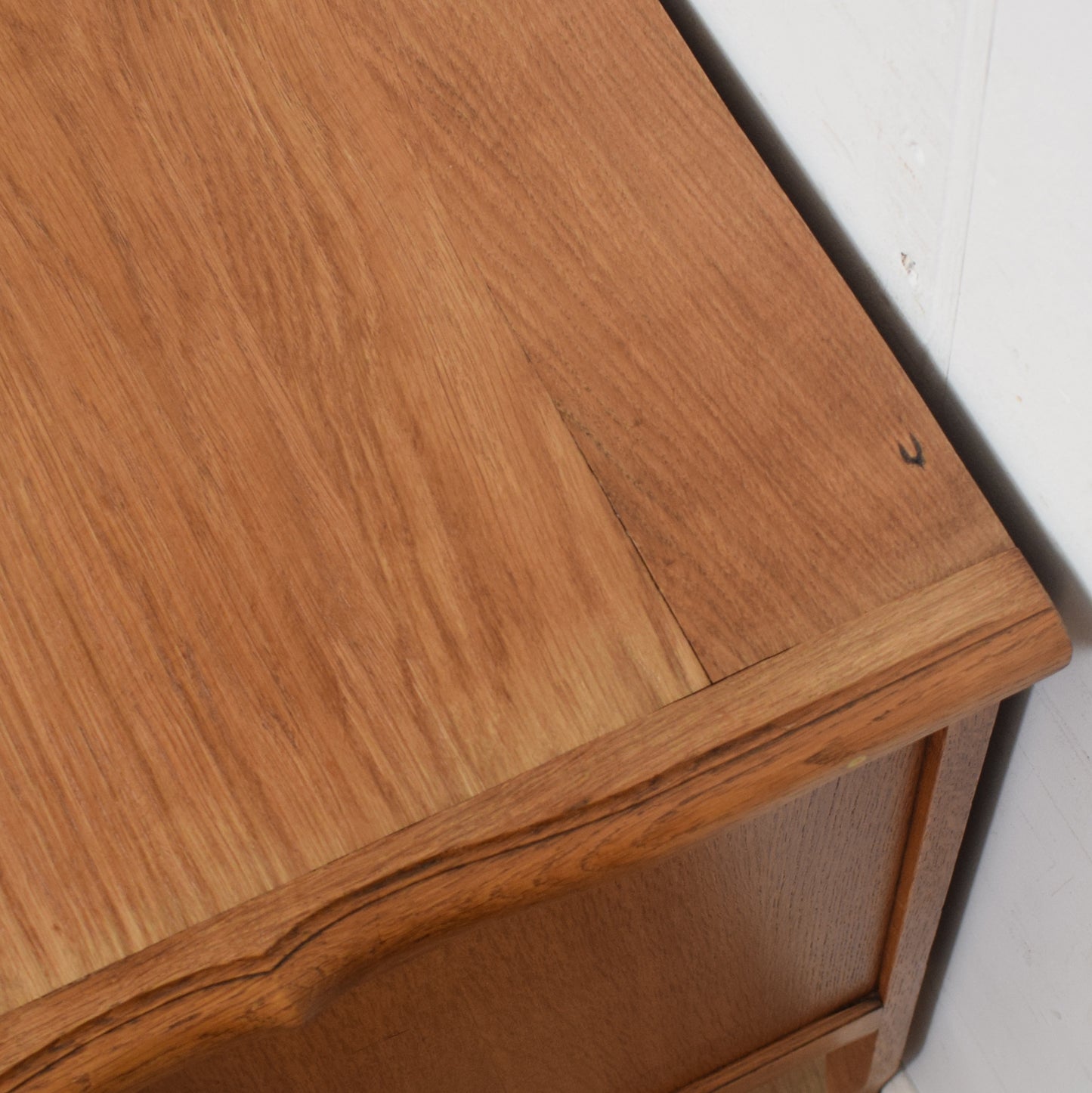 French Chest of Drawers