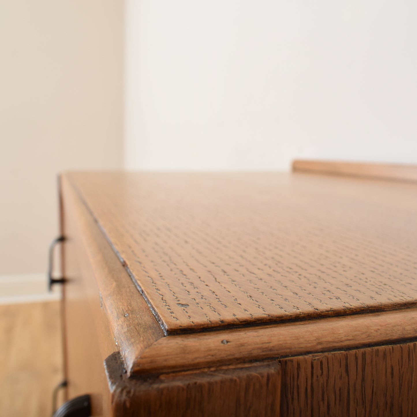 Oak Chest Of Drawers