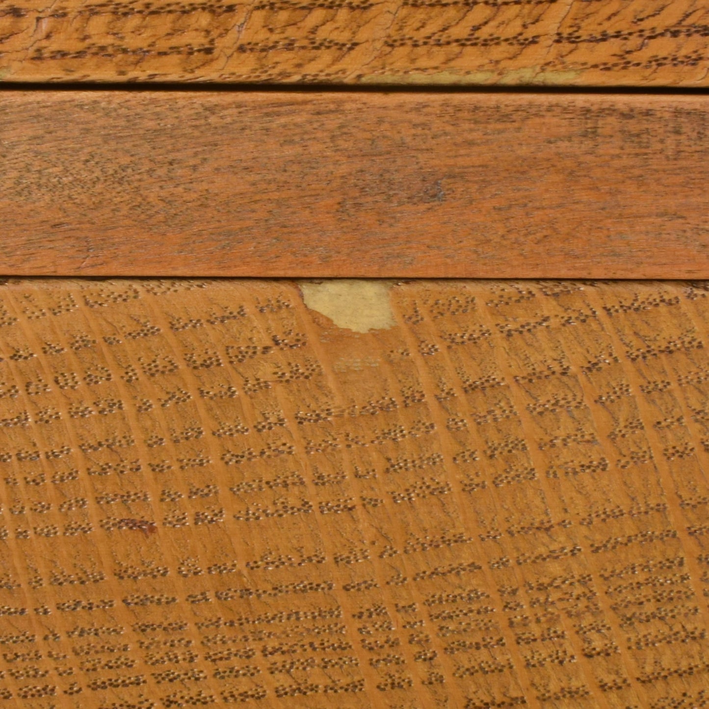 Oak Chest Of Drawers