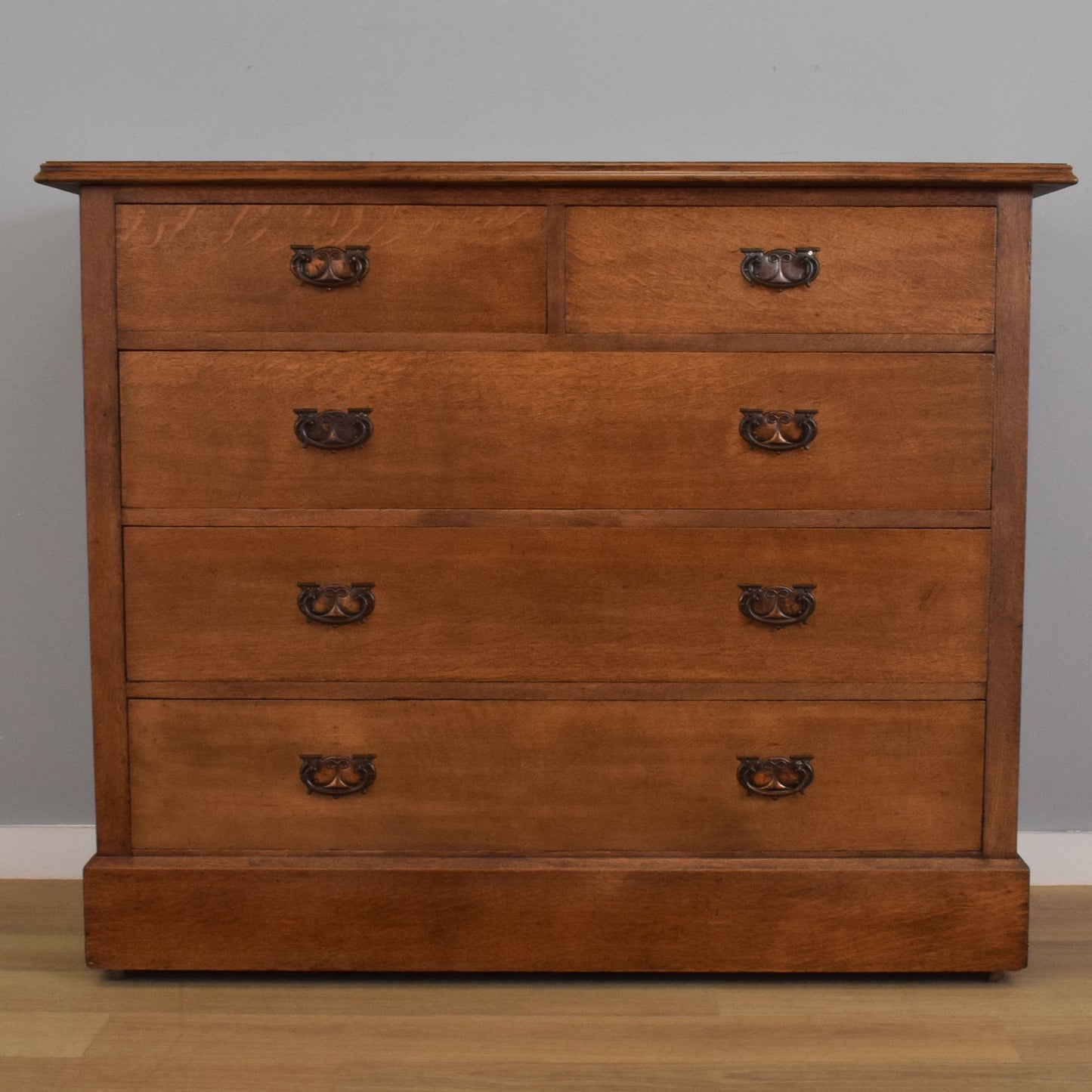 Large Oak Chest of Drawers