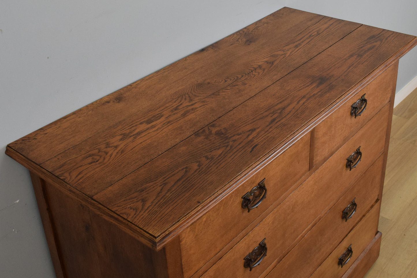Large Oak Chest of Drawers