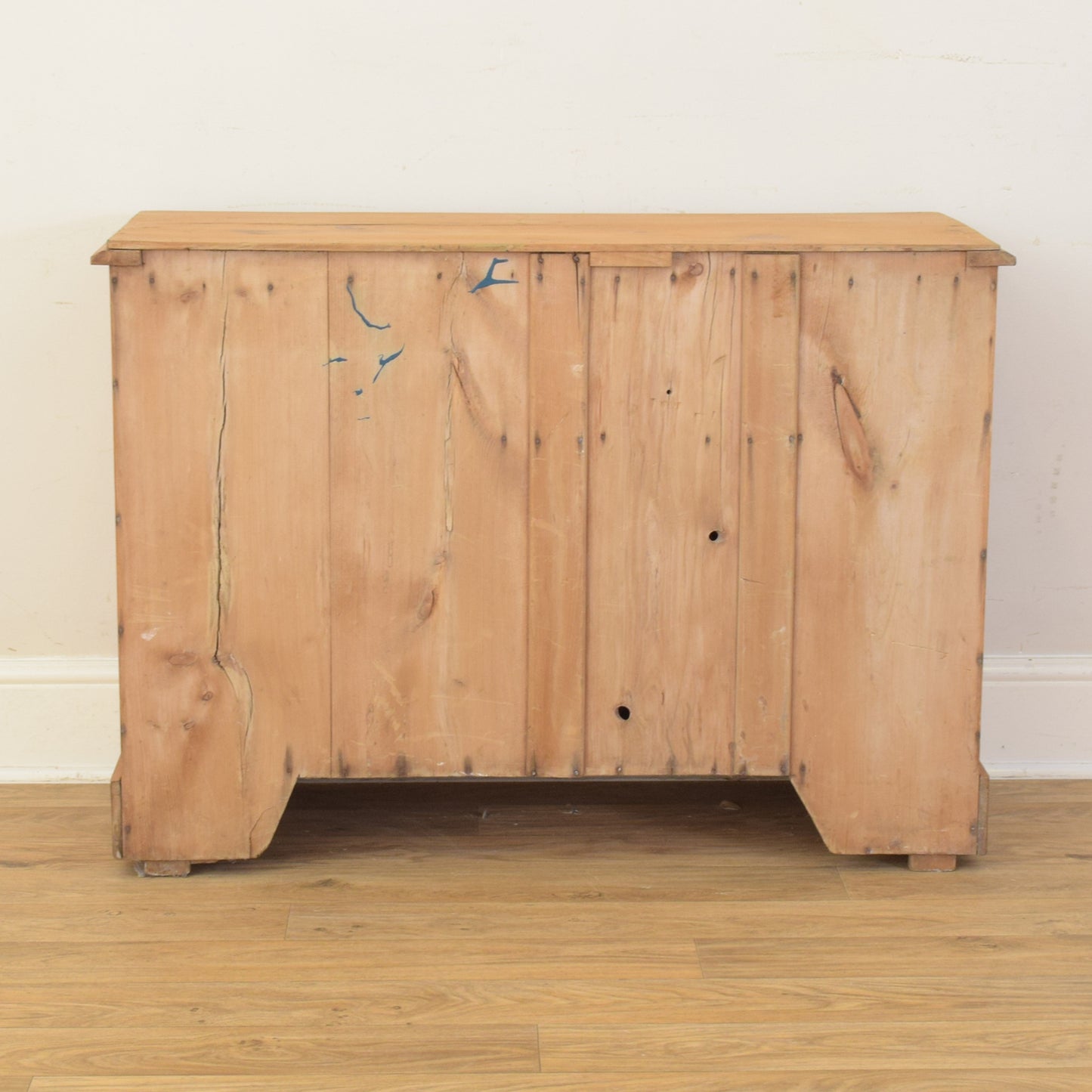 Pine Chest Of Drawers