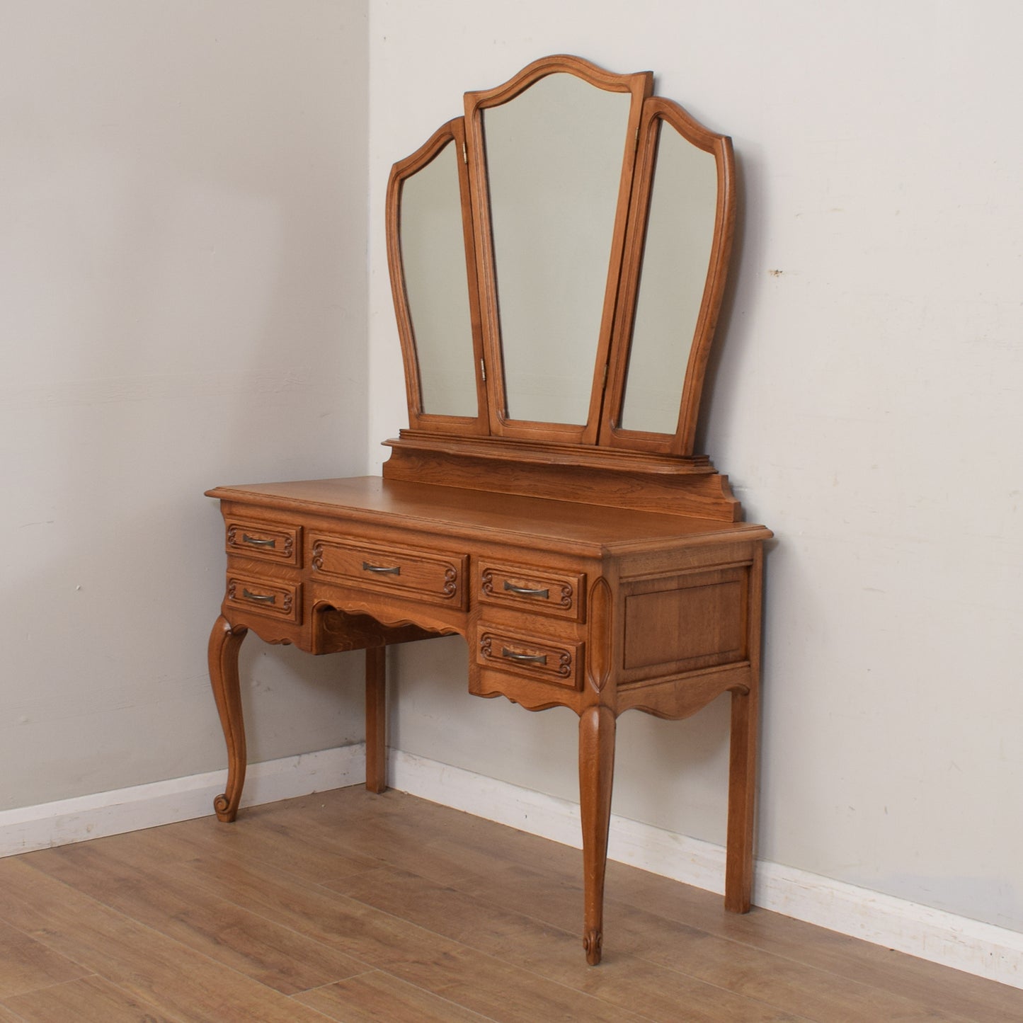 French Dressing Table