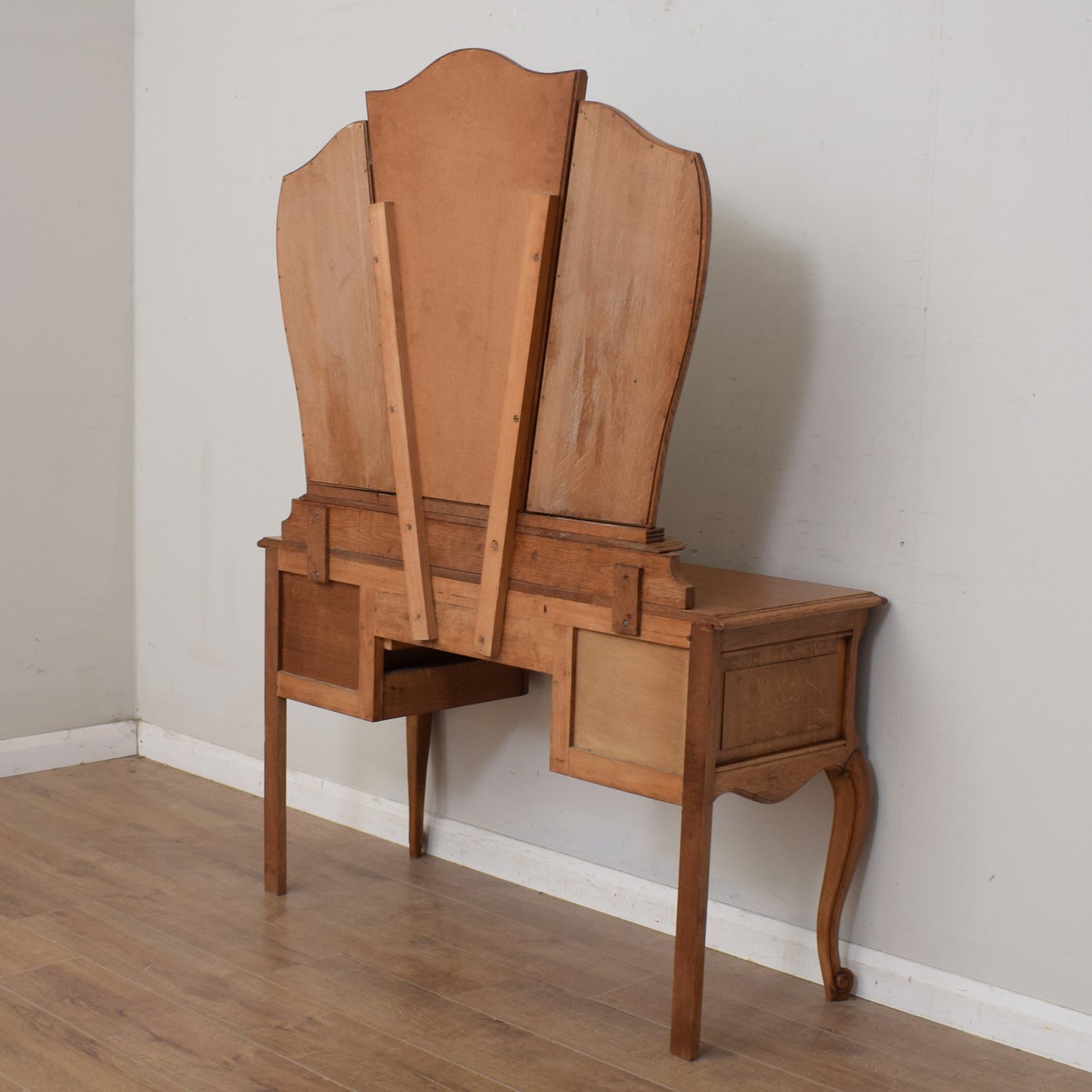 French Dressing Table