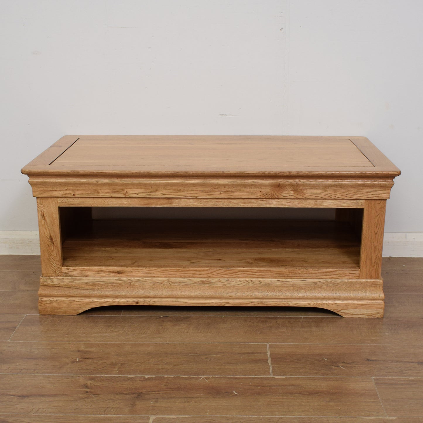 Modern Oak Coffee table