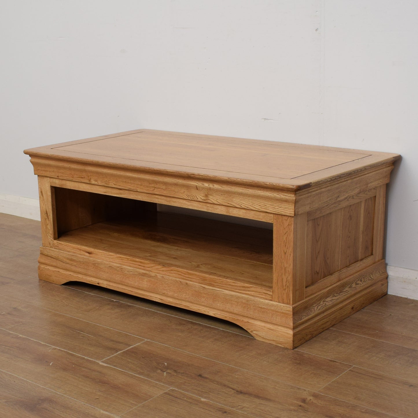 Modern Oak Coffee table