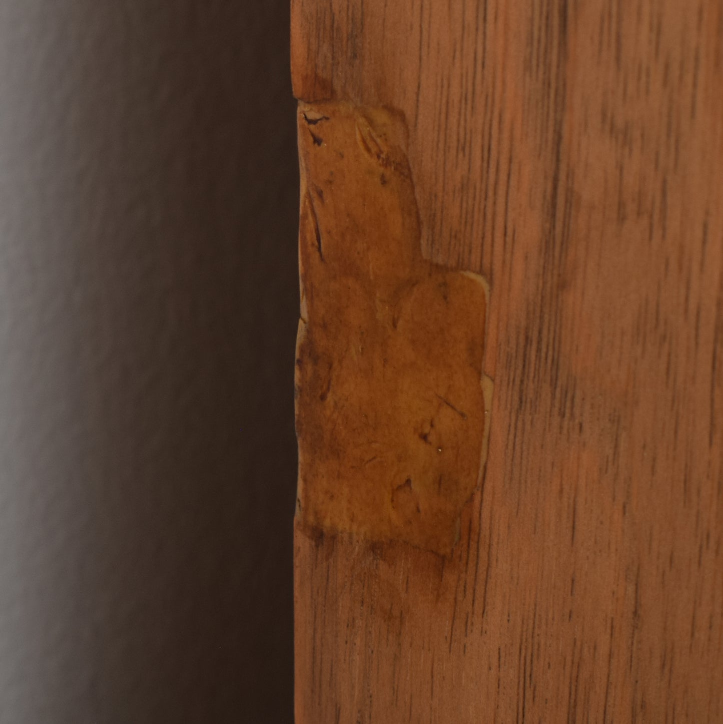 Large Walnut Veneer Wardrobe