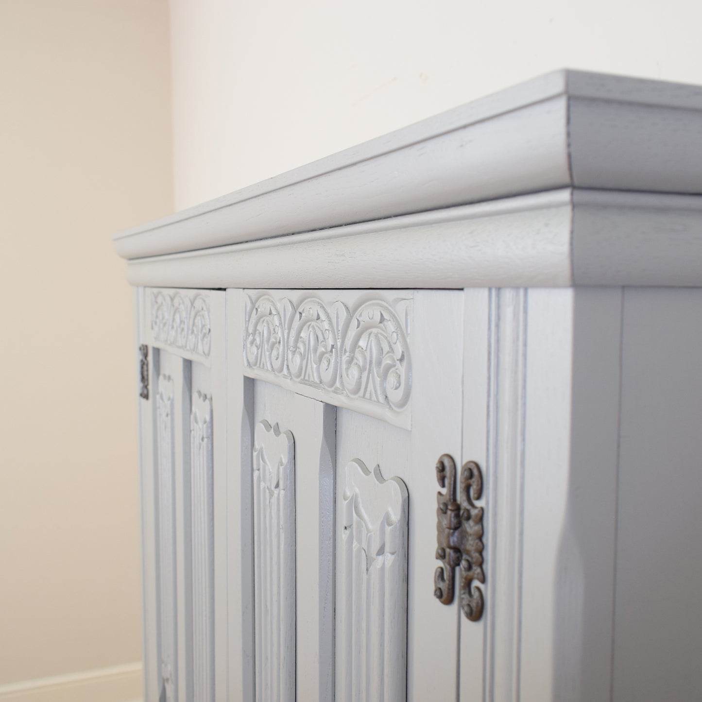 Painted Old Charm Wardrobe
