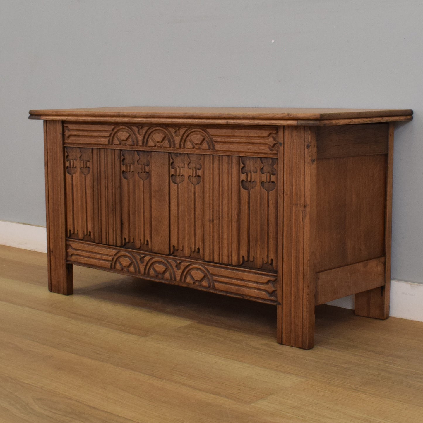 Linenfold Blanket Box