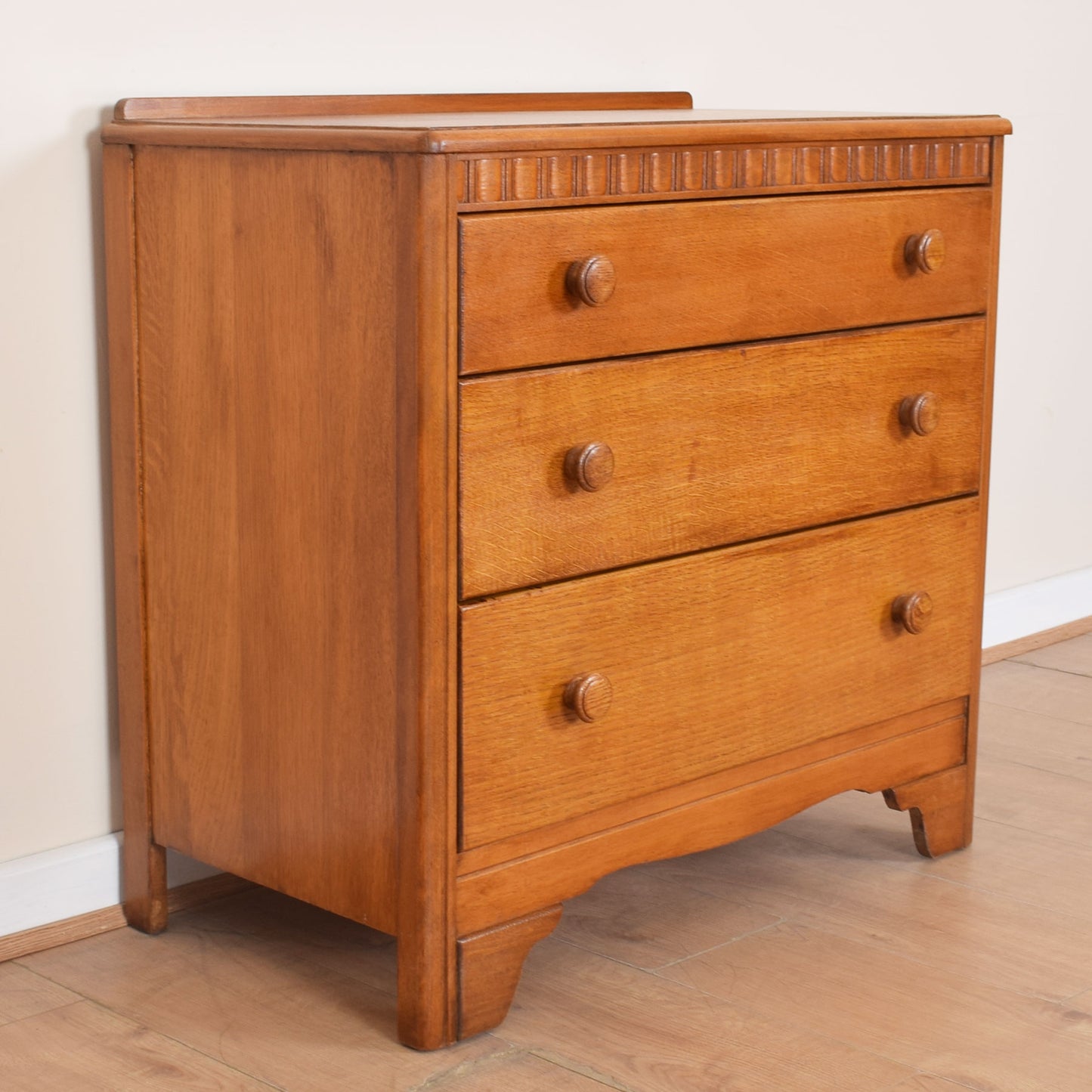 Oak Chest of Drawers