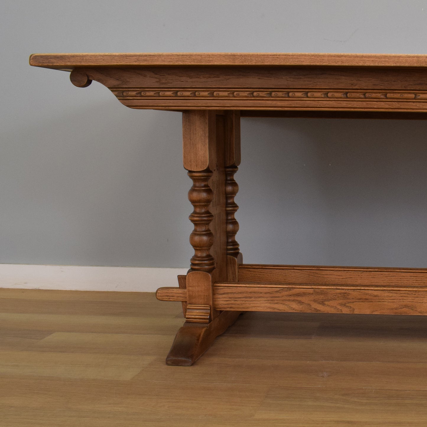 'Old Charm' Oak Table and Six Chairs