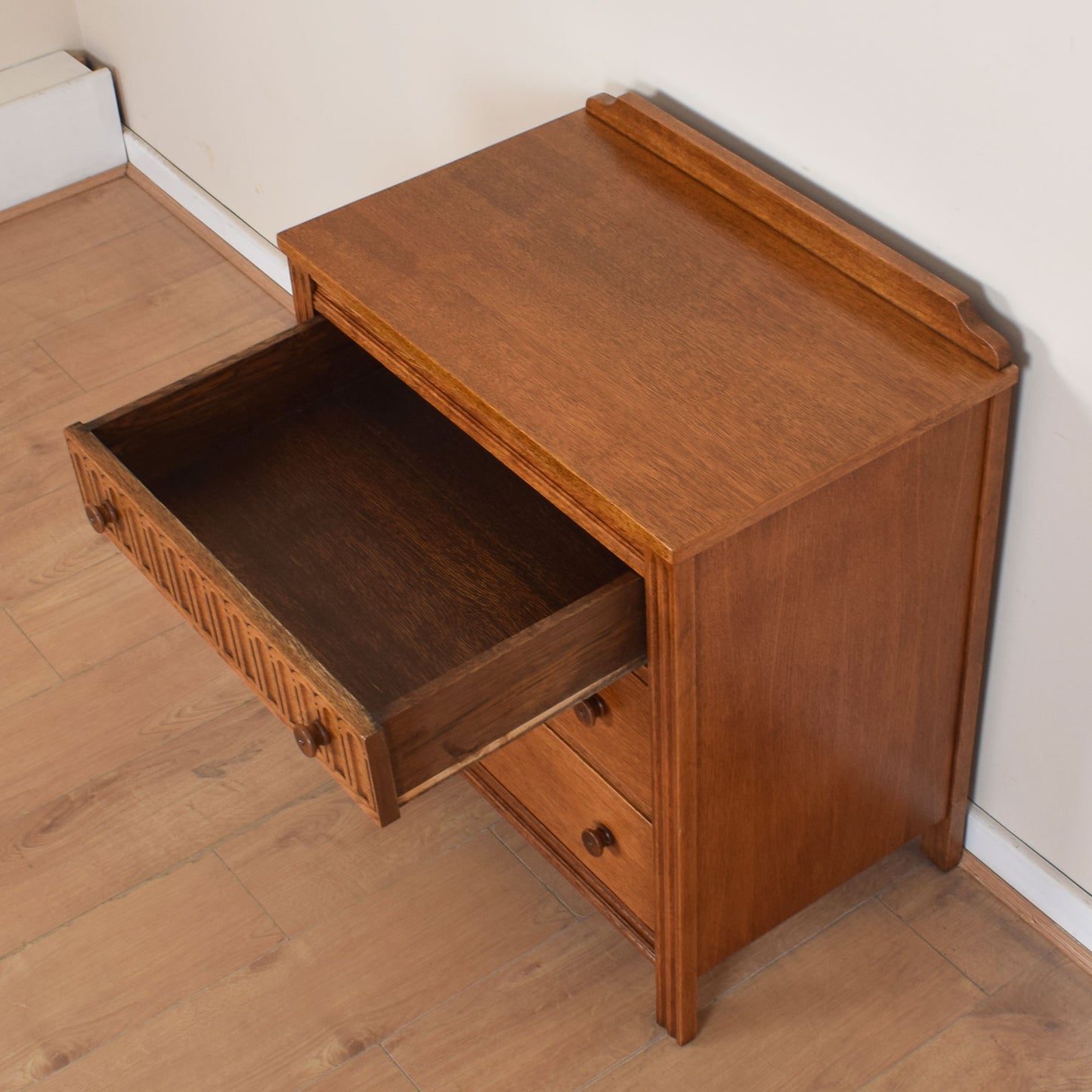 Oak Chest of Drawers