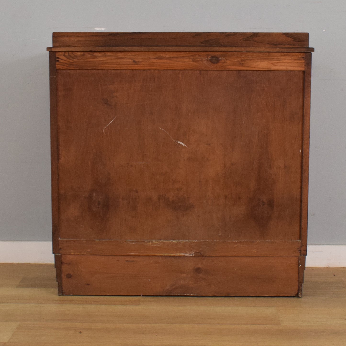 Oak Chest of Drawers