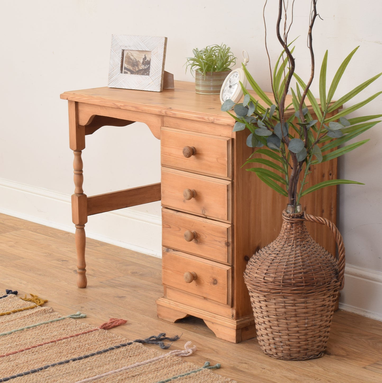 Pine Desk