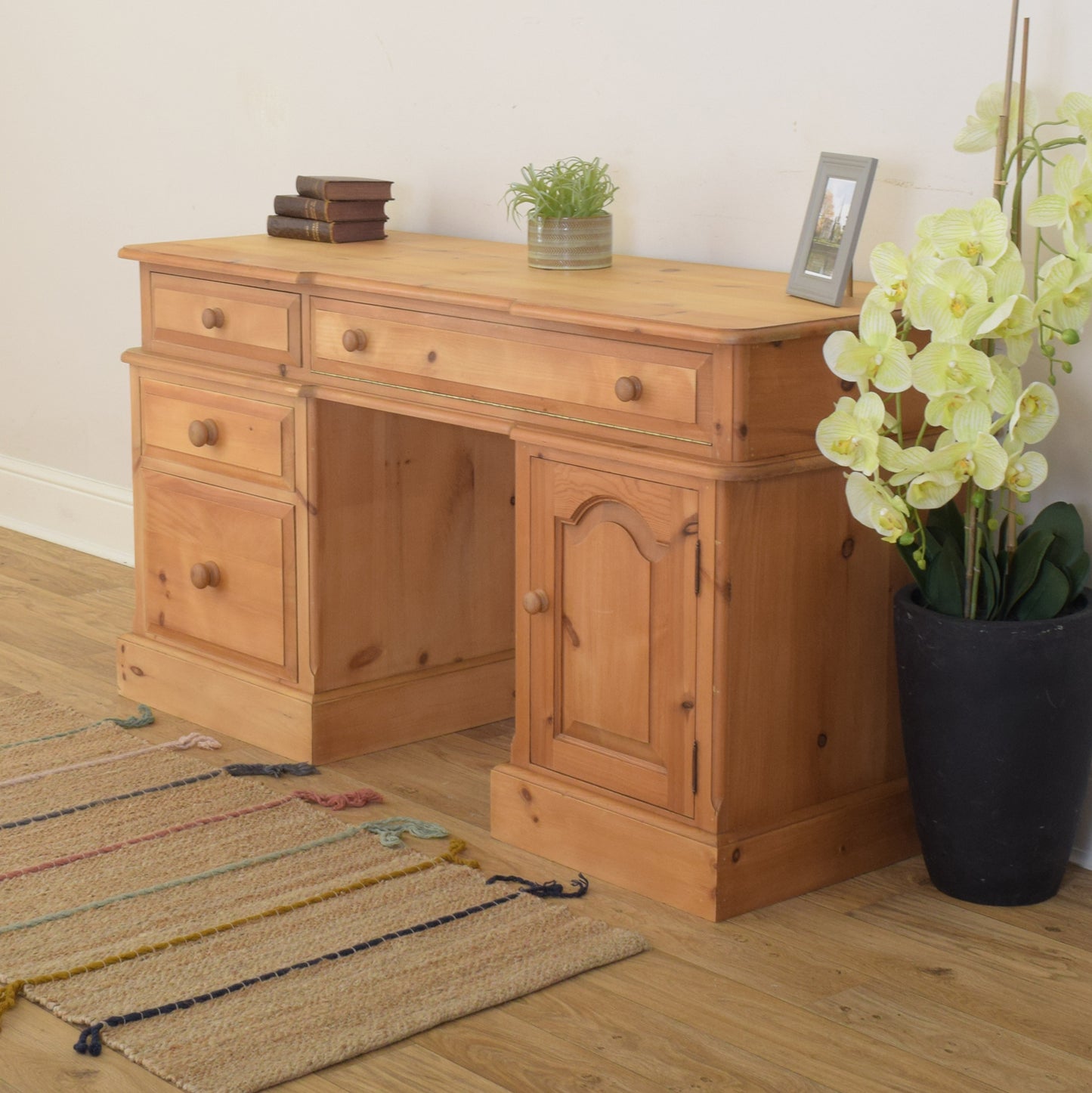 Pine Desk