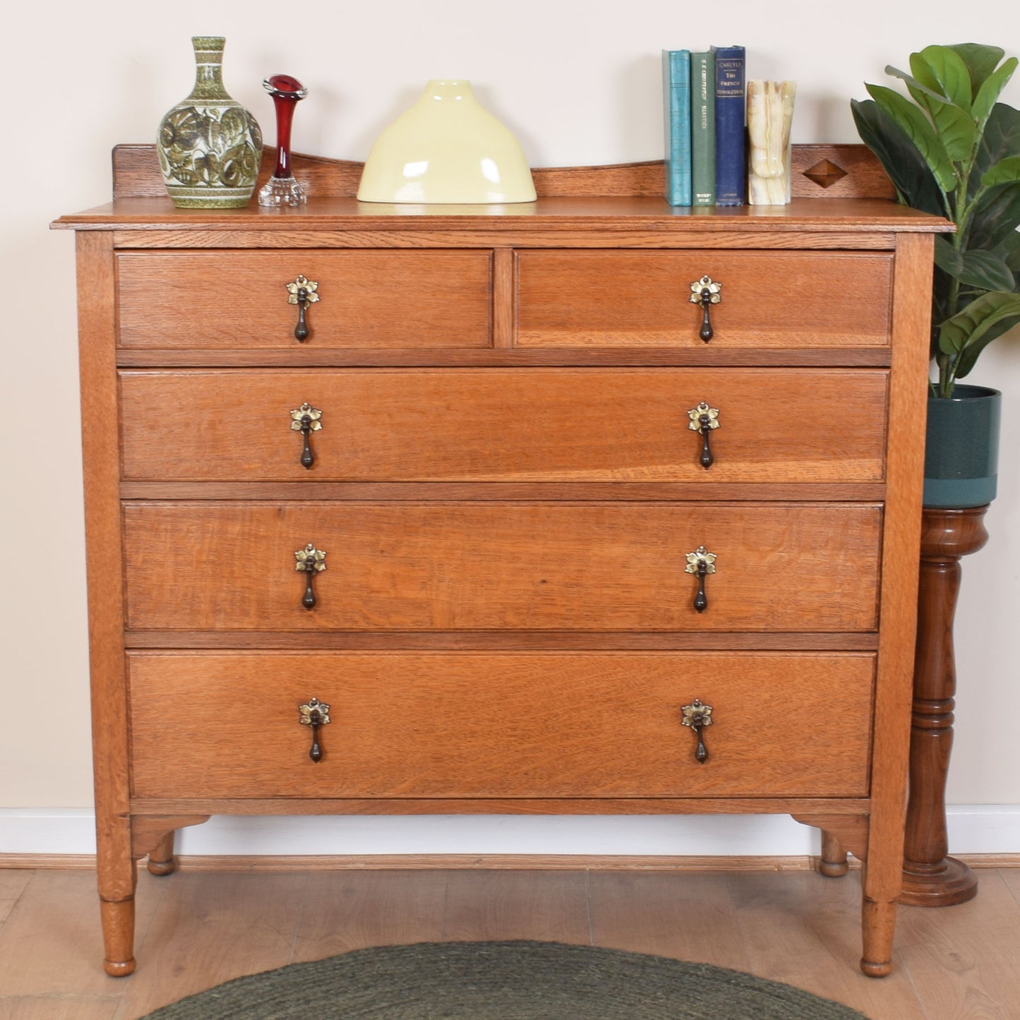 Oak Chest of Drawers