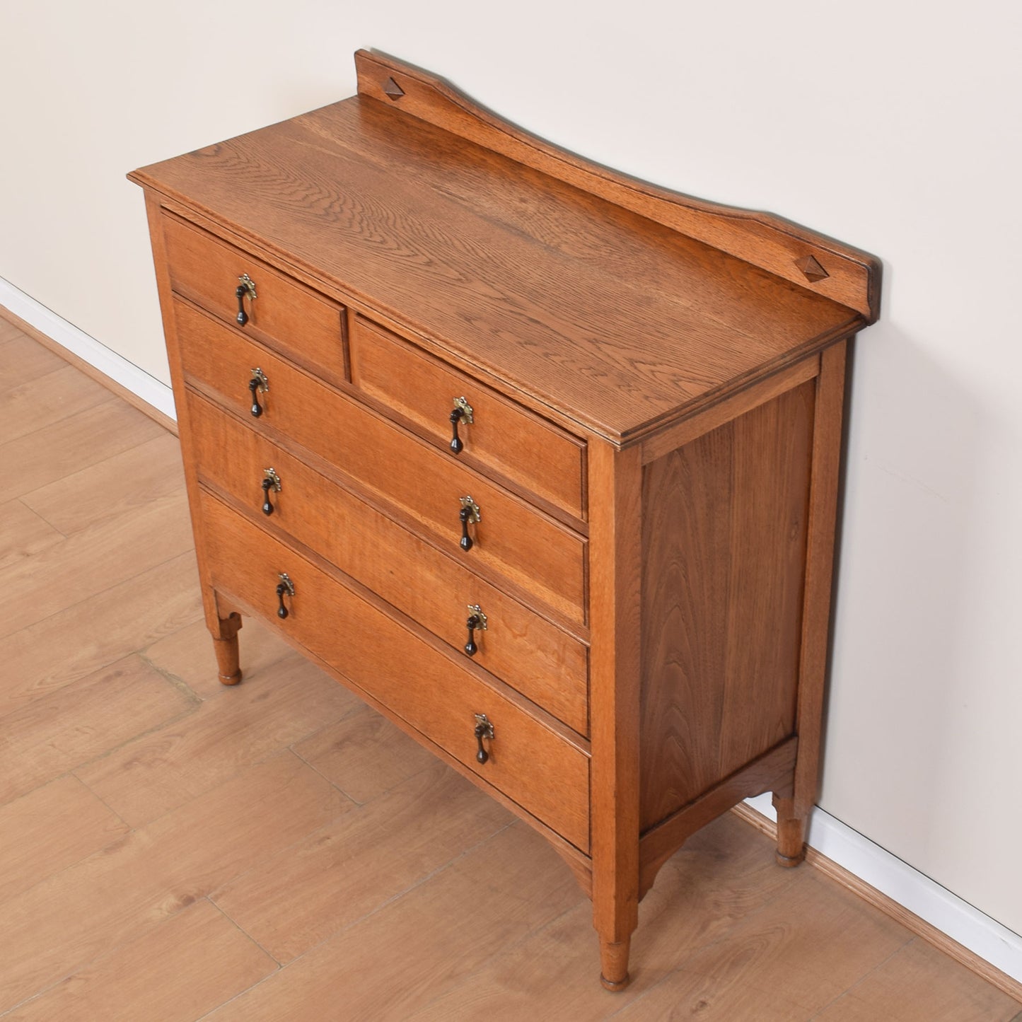 Oak Chest of Drawers