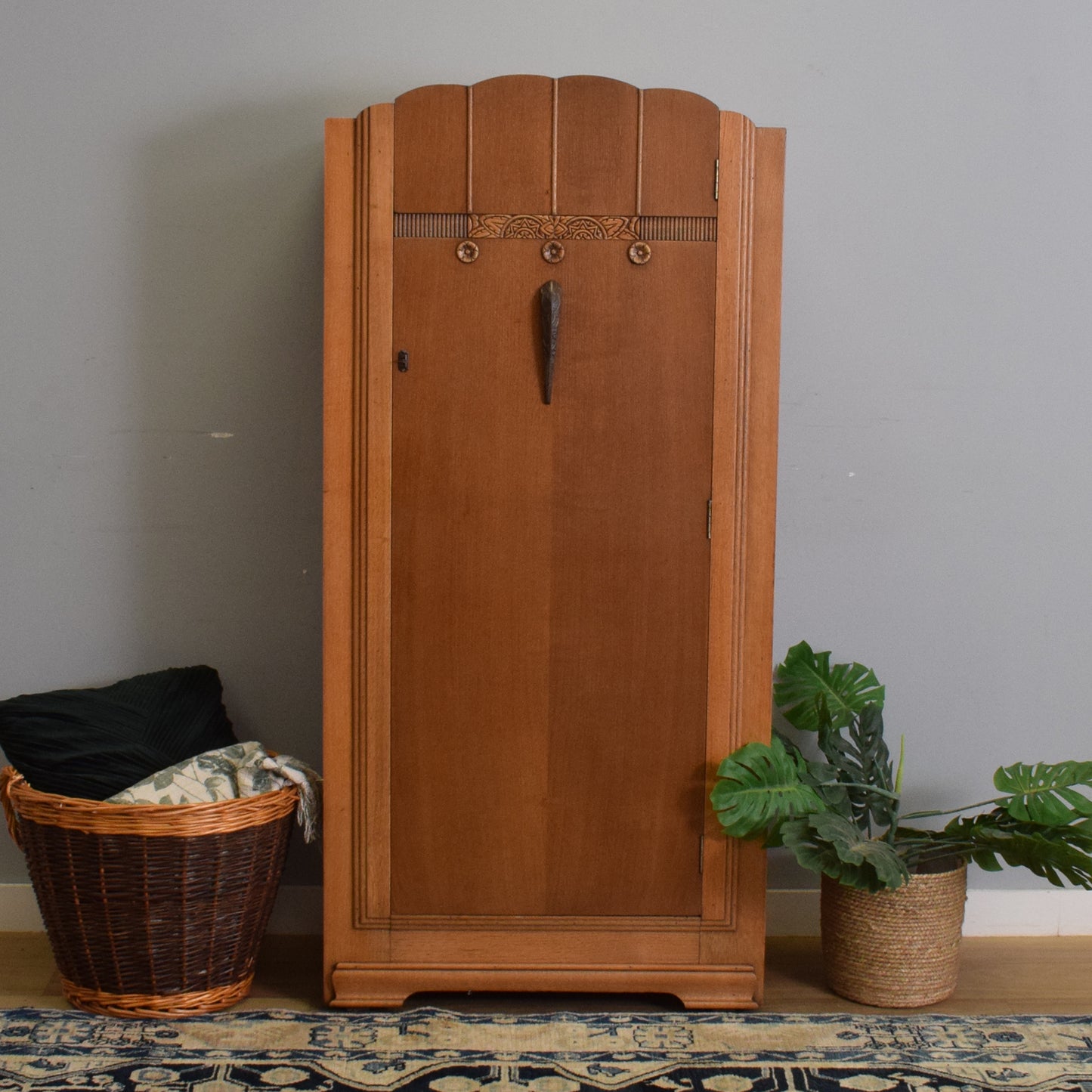 Small Oak Veneer Wardrobe