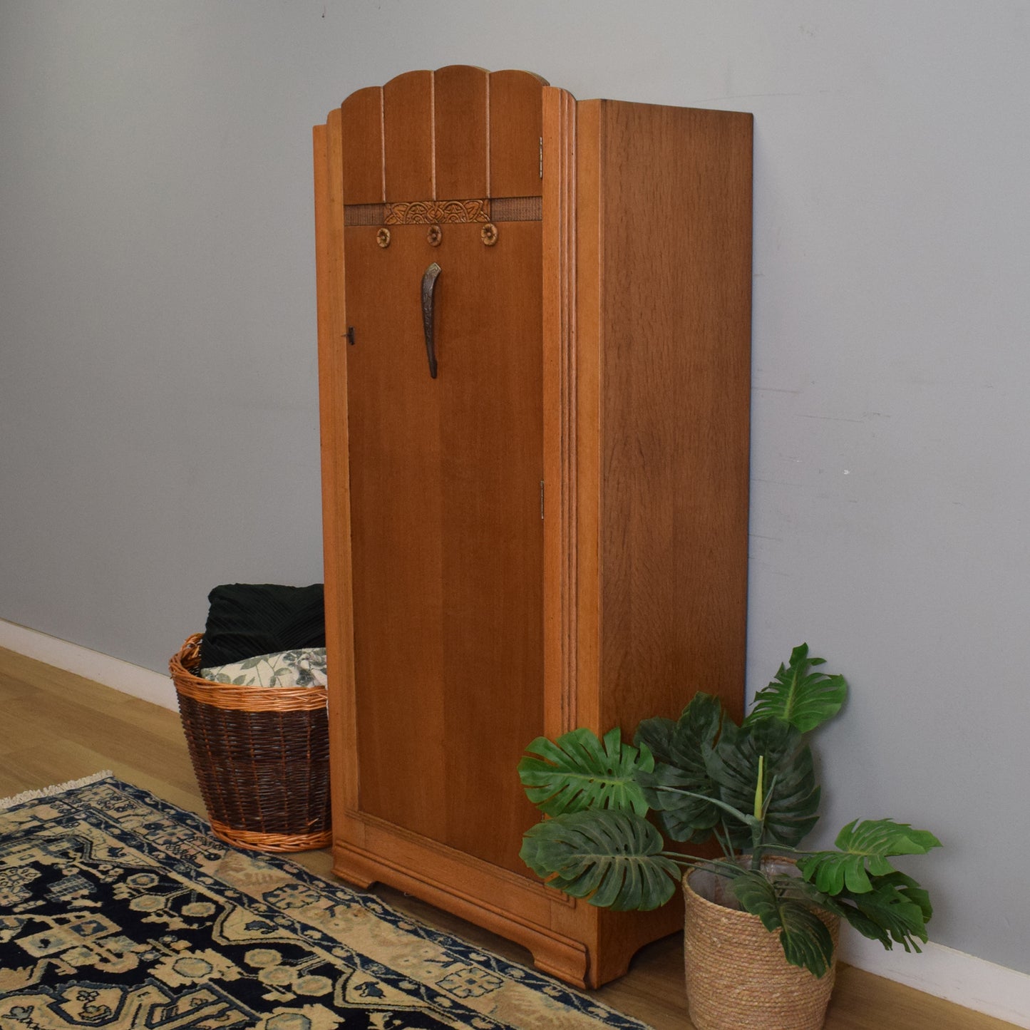 Small Oak Veneer Wardrobe