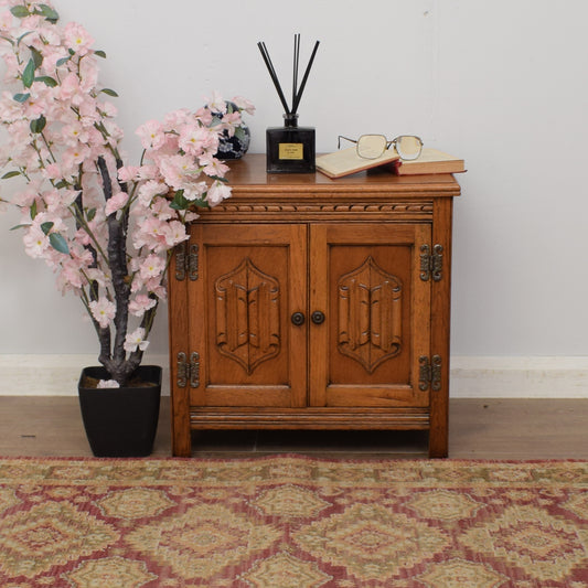 Old Charm Side Cabinet