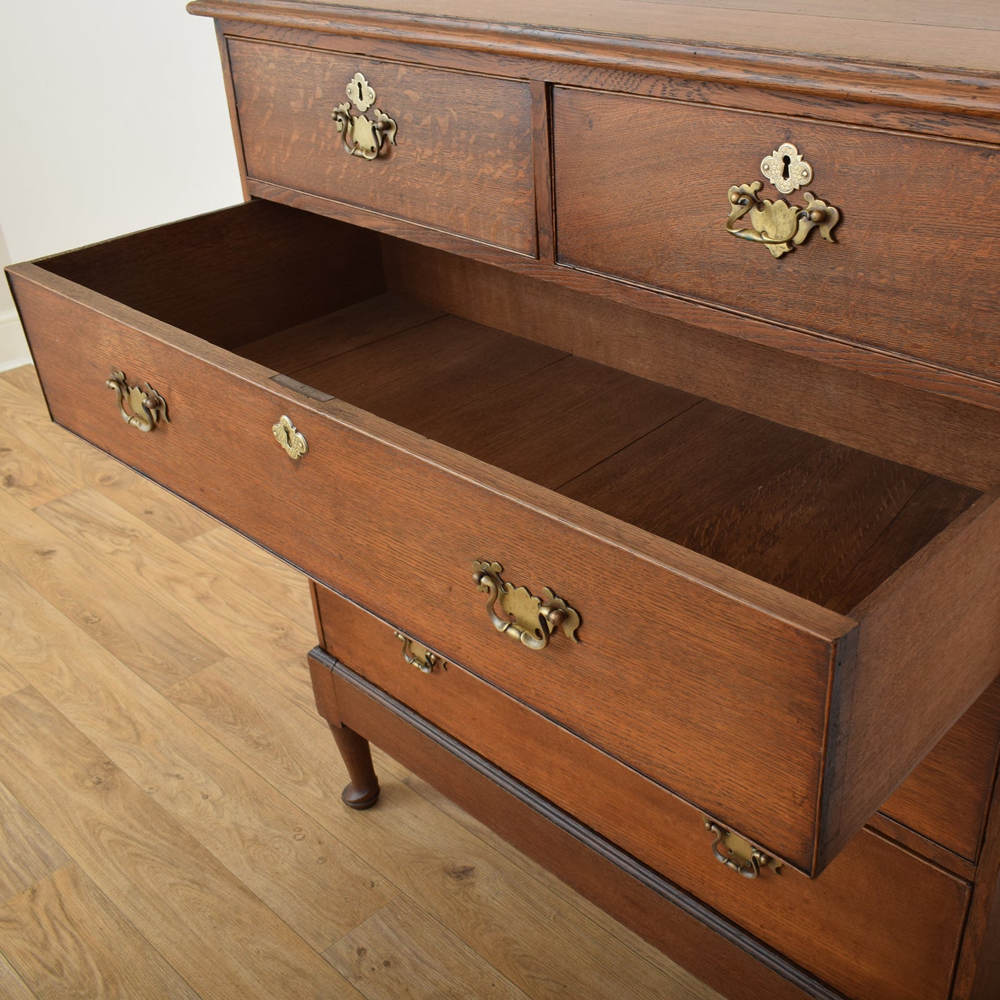 Oak Chest Of Drawers