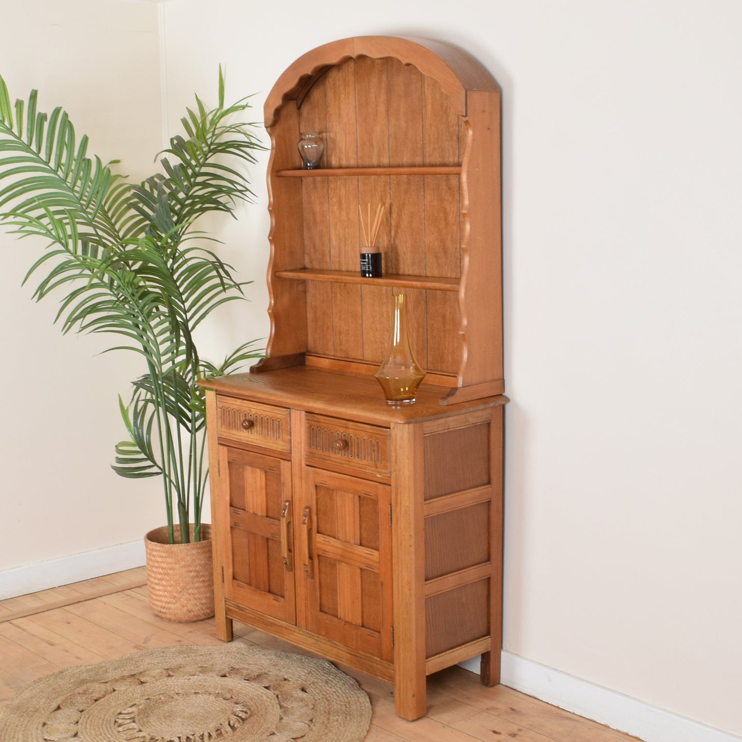 Oak 'Old Charm' Dresser