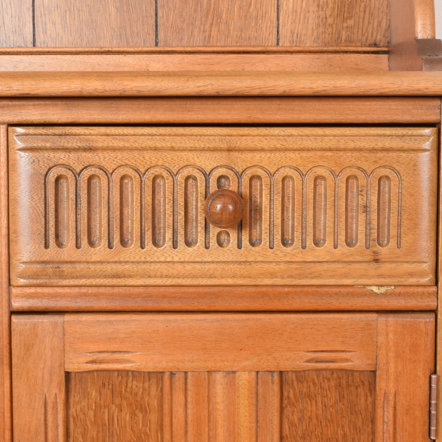 Oak 'Old Charm' Dresser