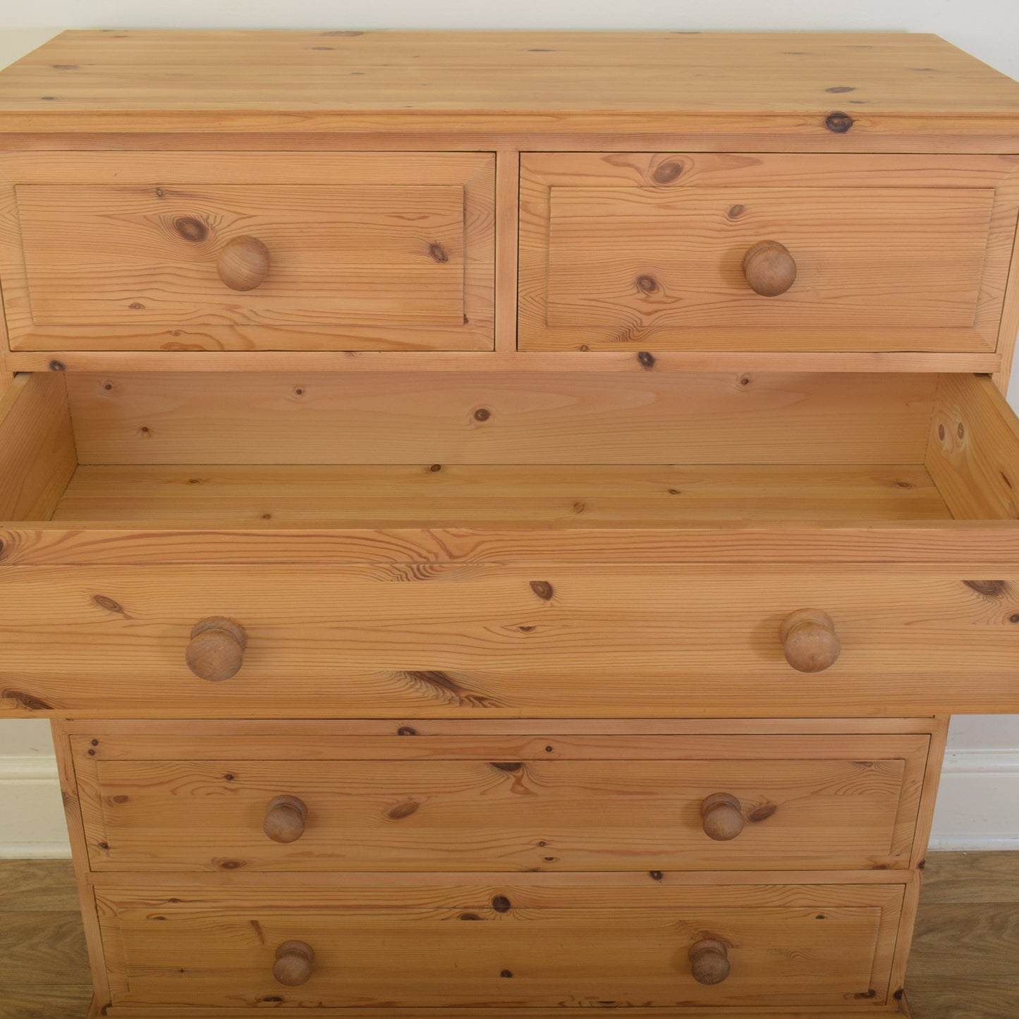 Pine Chest Of Drawers