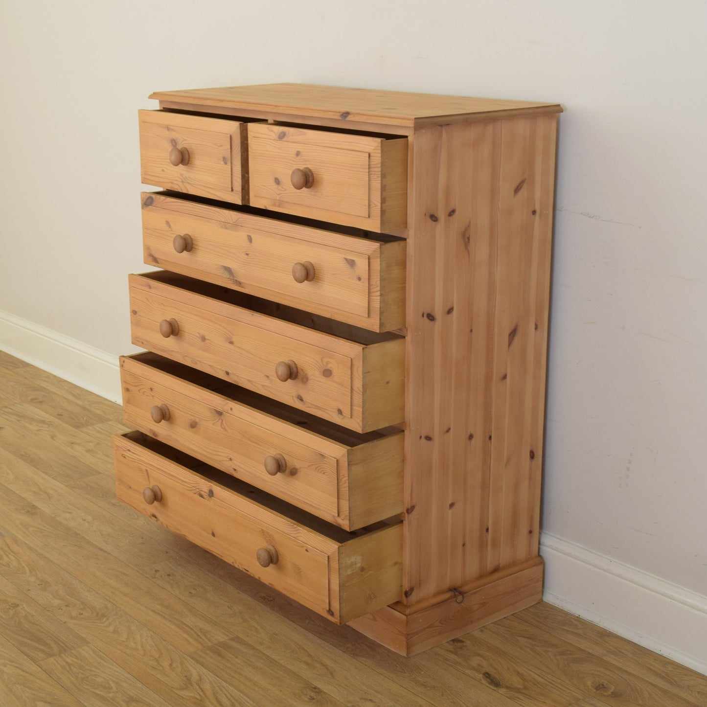 Pine Chest Of Drawers