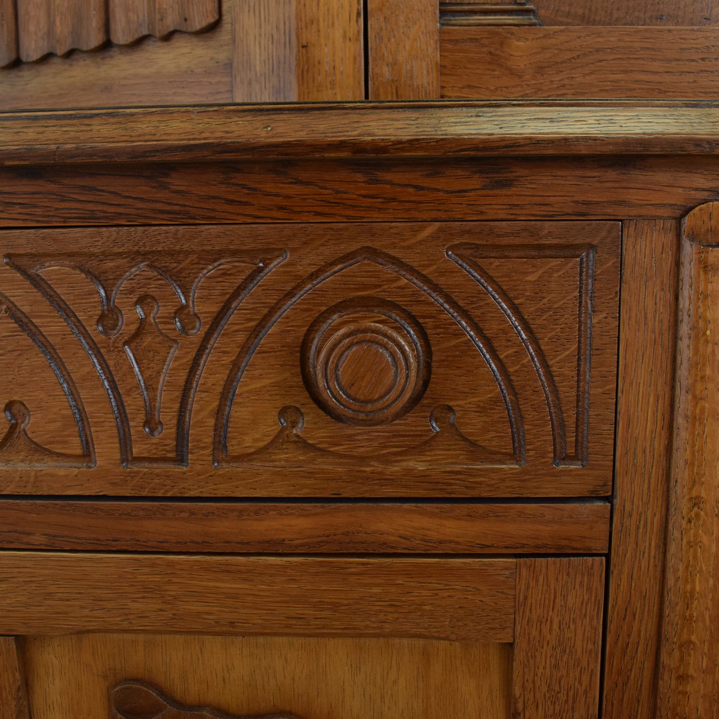 Oak Court Cabinet