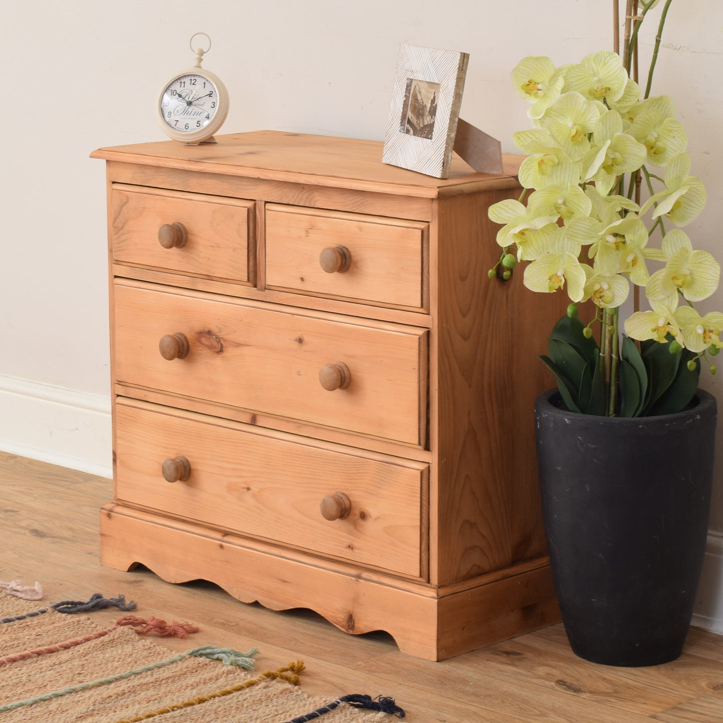 Pine Chest Of Drawers