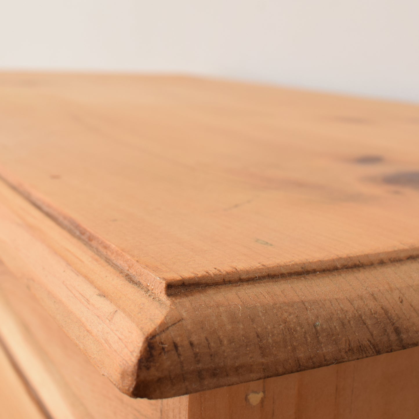 Pine Chest Of Drawers