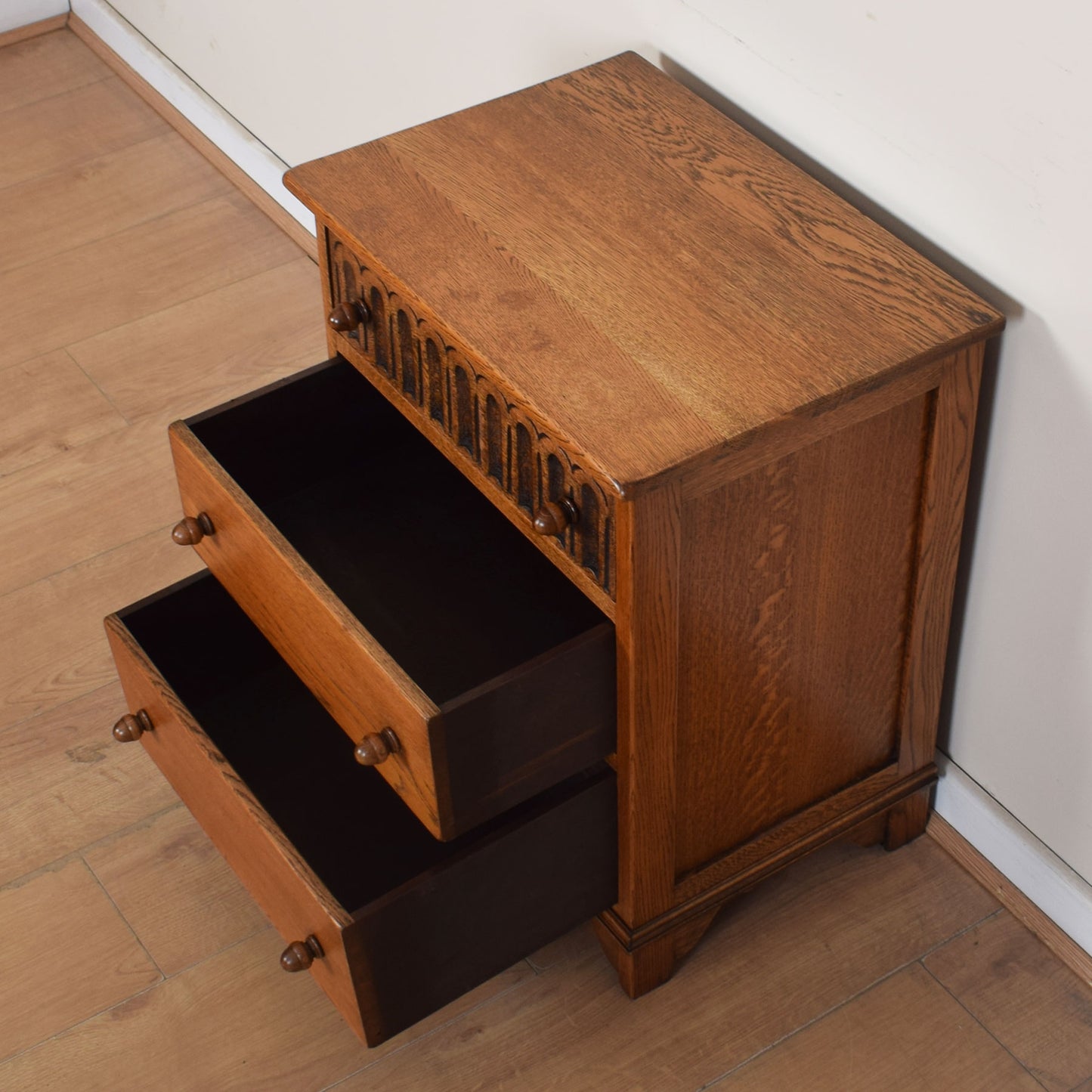 Oak Bedside Chest of Drawers