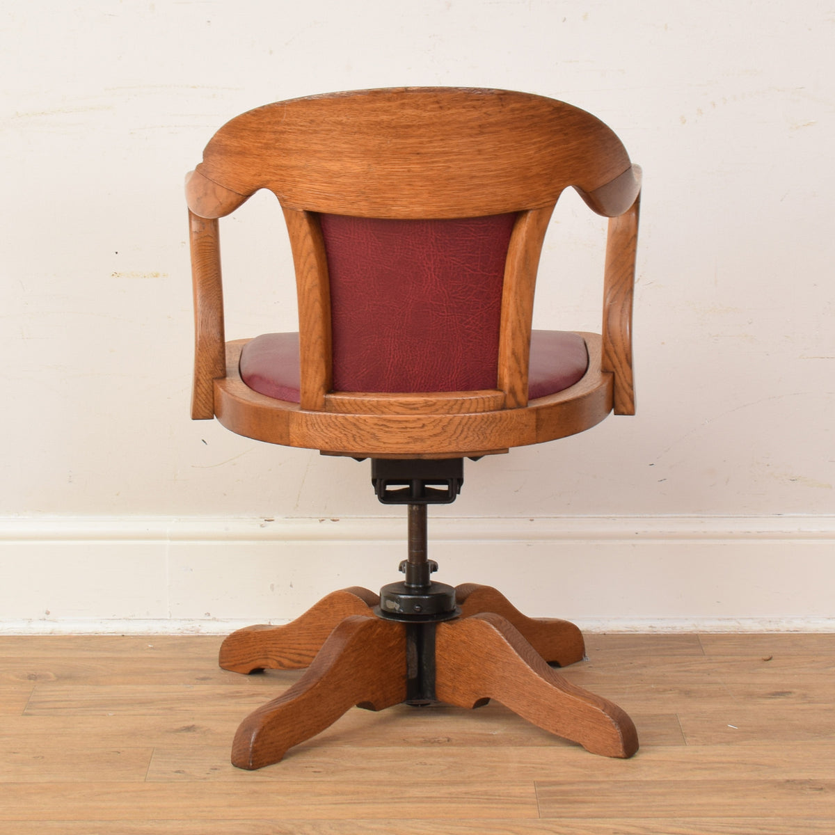 Oak Captain's Chair