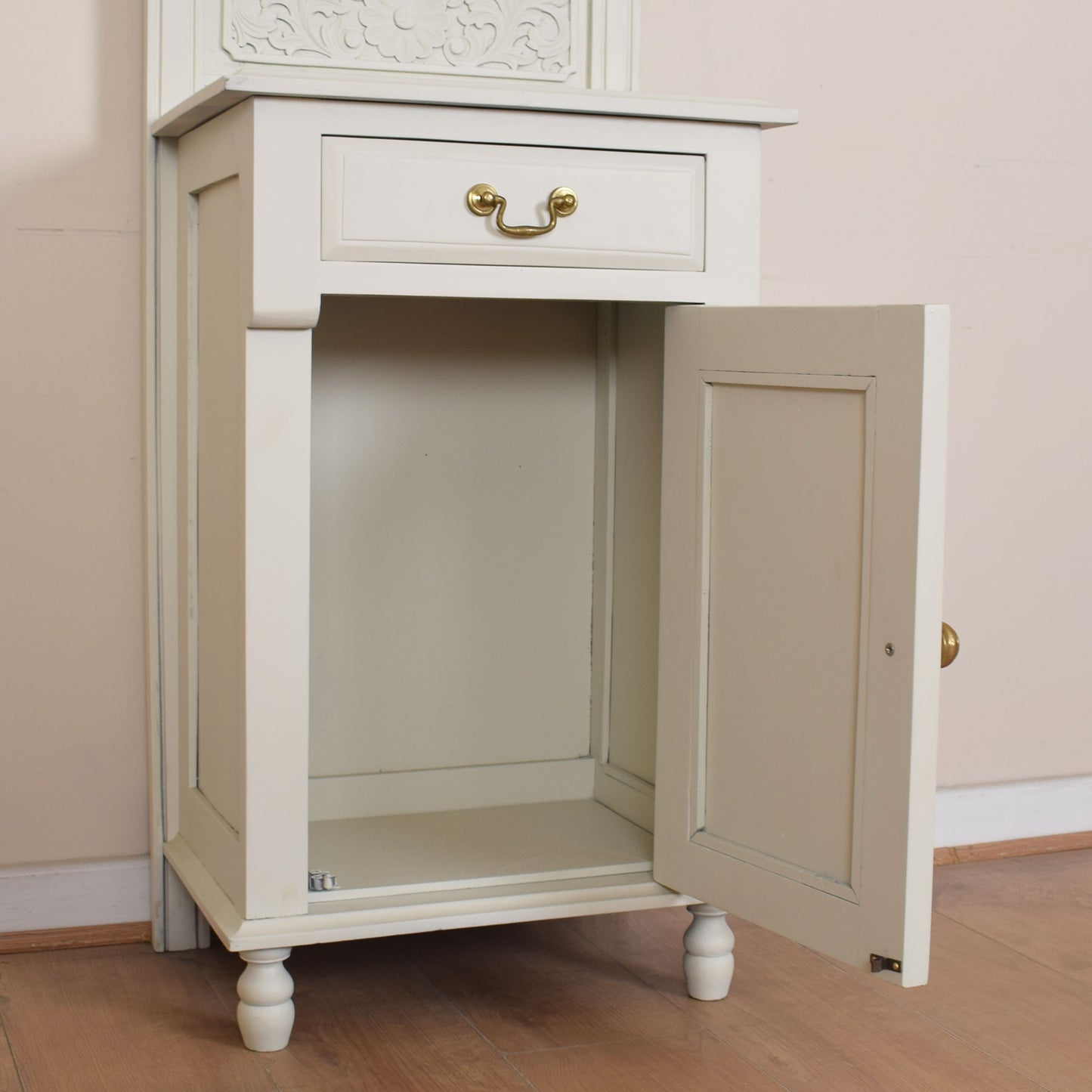 Painted Mahogany Mirrored Hall Stand