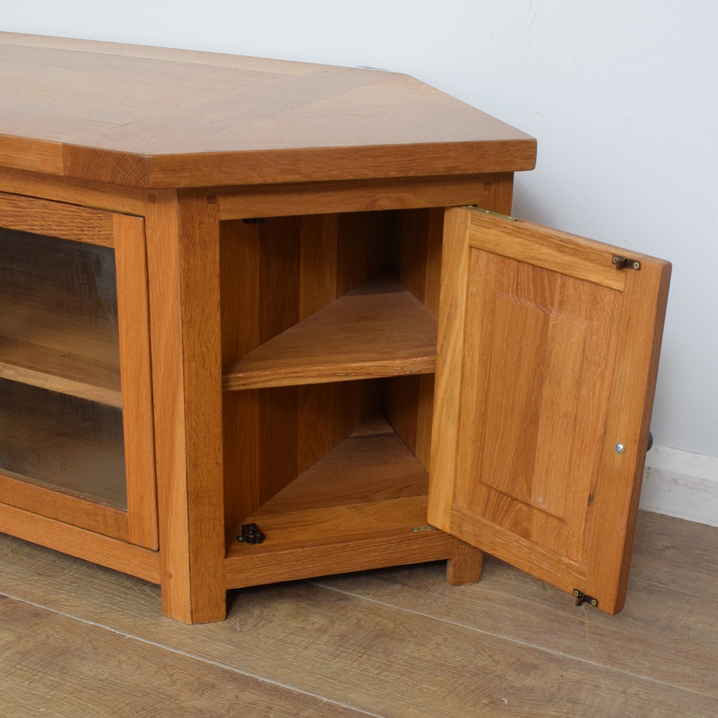 Oak TV Cabinet