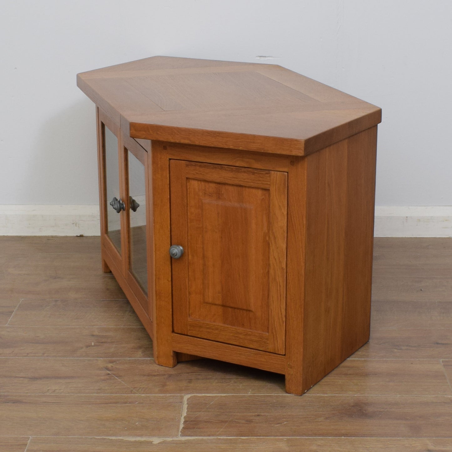 Oak TV Cabinet