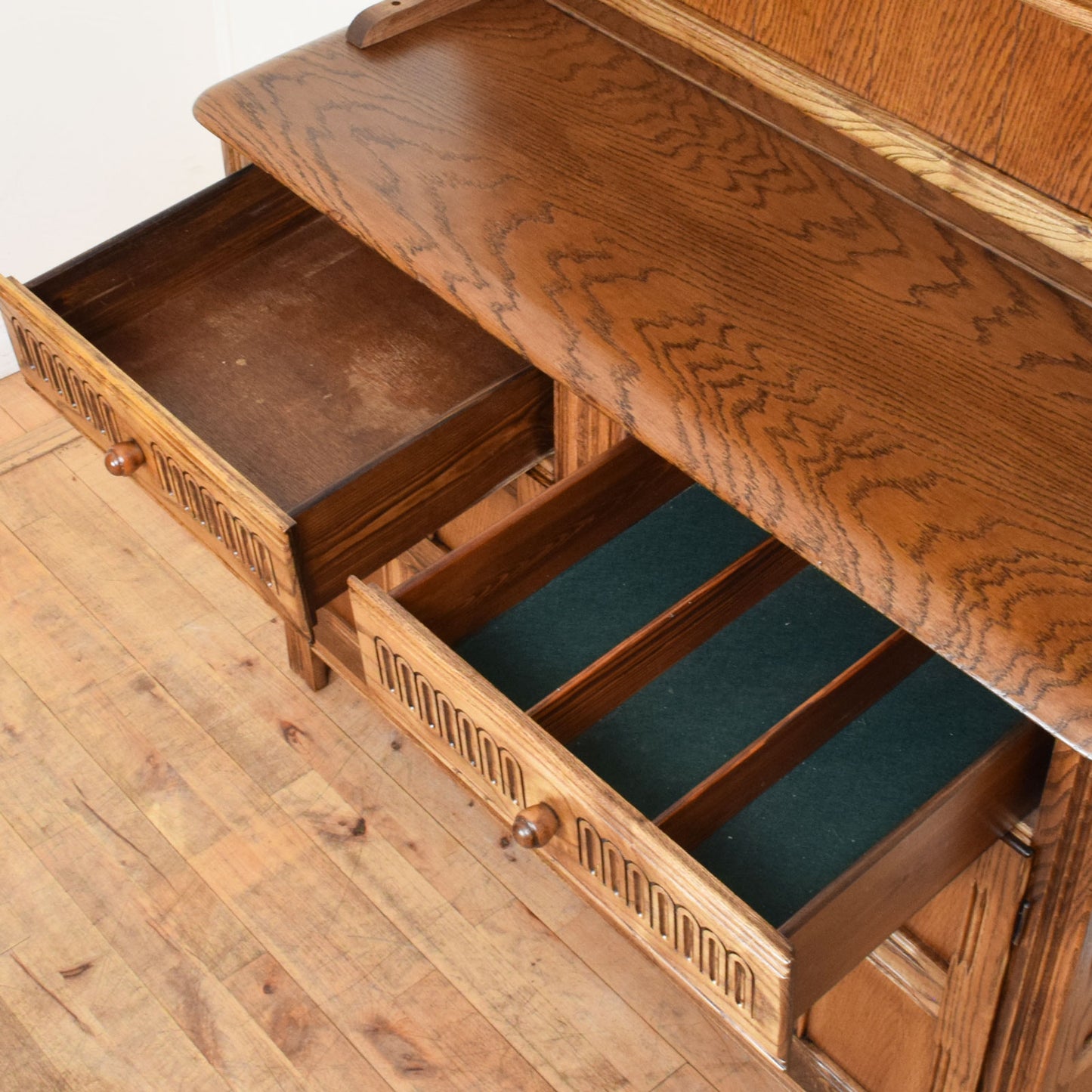 Priory Dresser