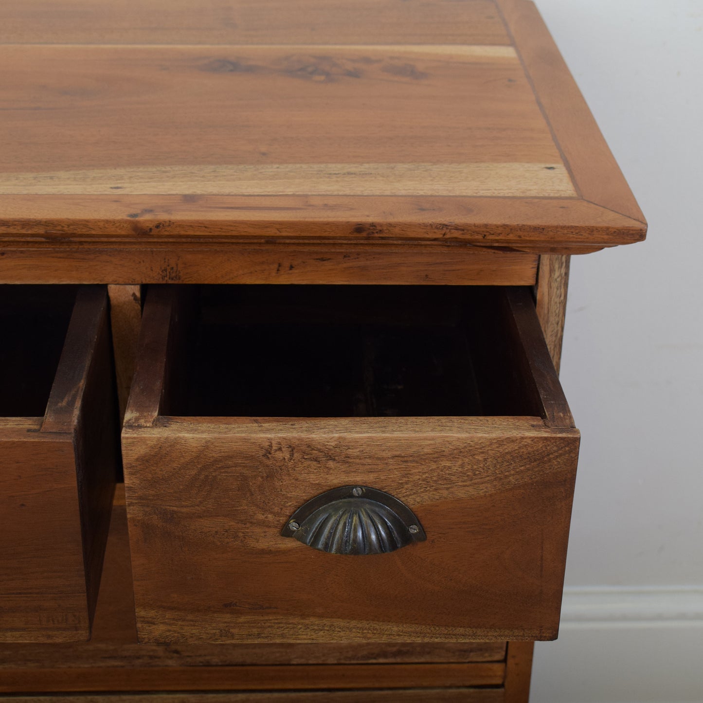 Sheesham Chest Of Drawers