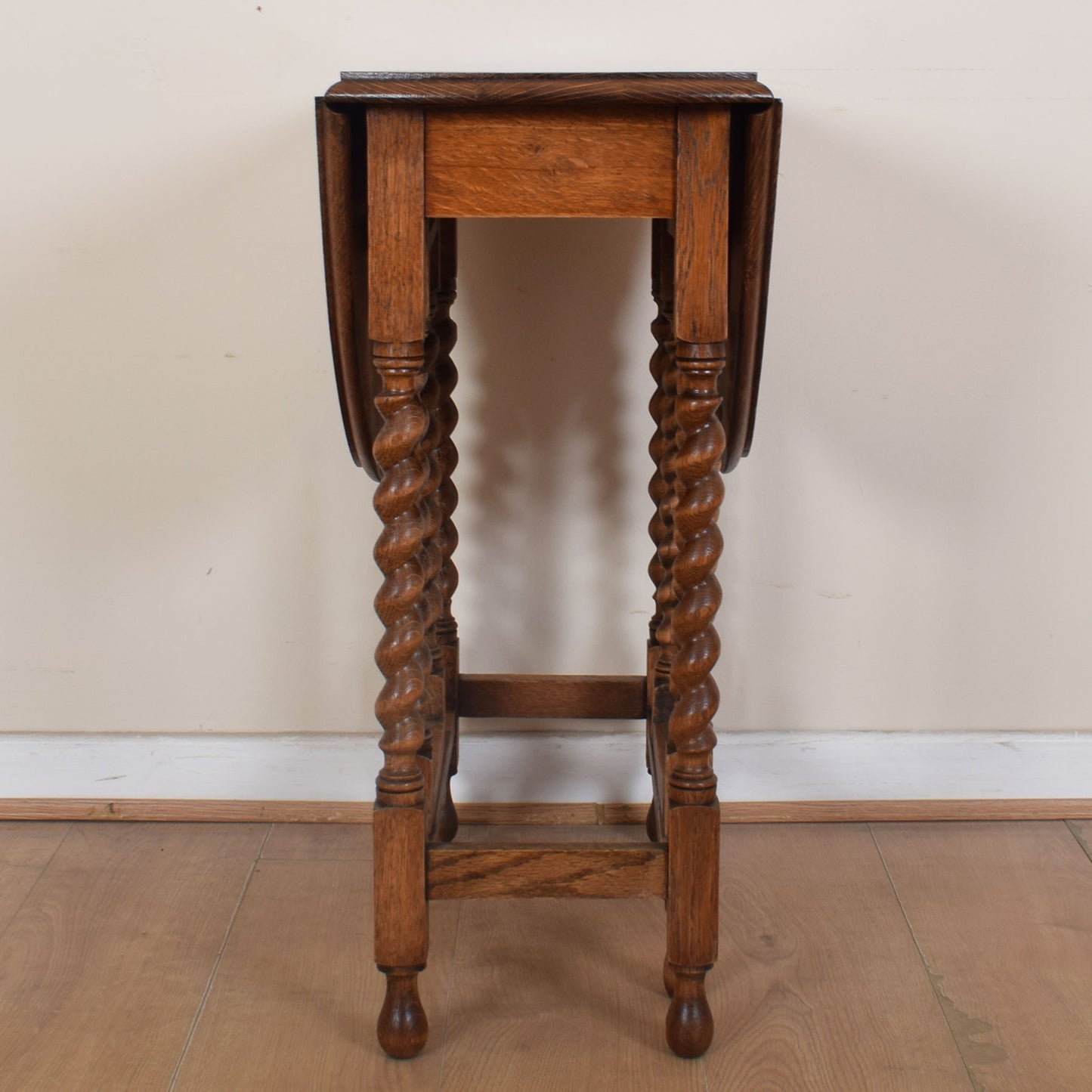 Barley-Twist Drop-leaf Occasional Table